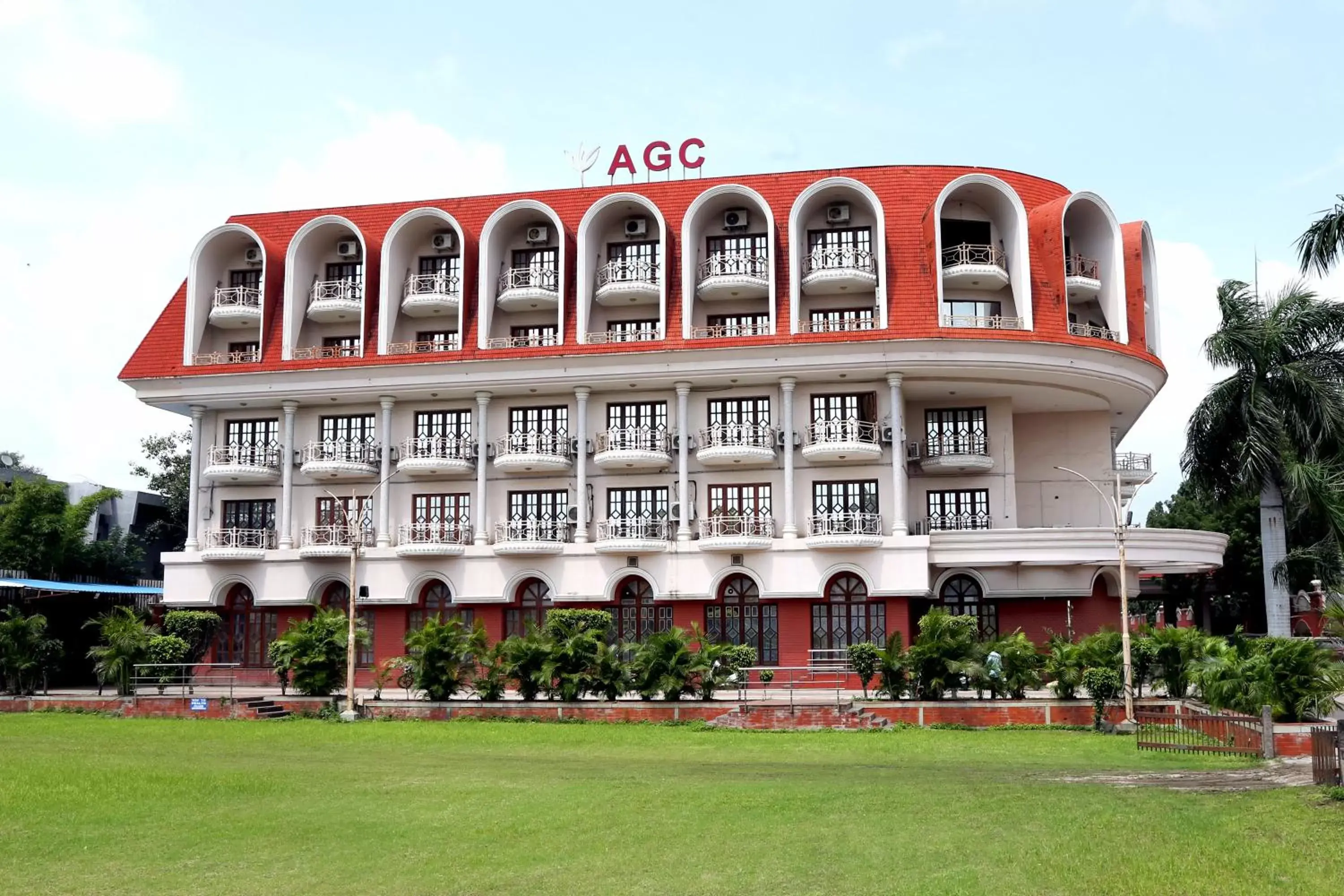 Facade/entrance, Property Building in Hotel AGC