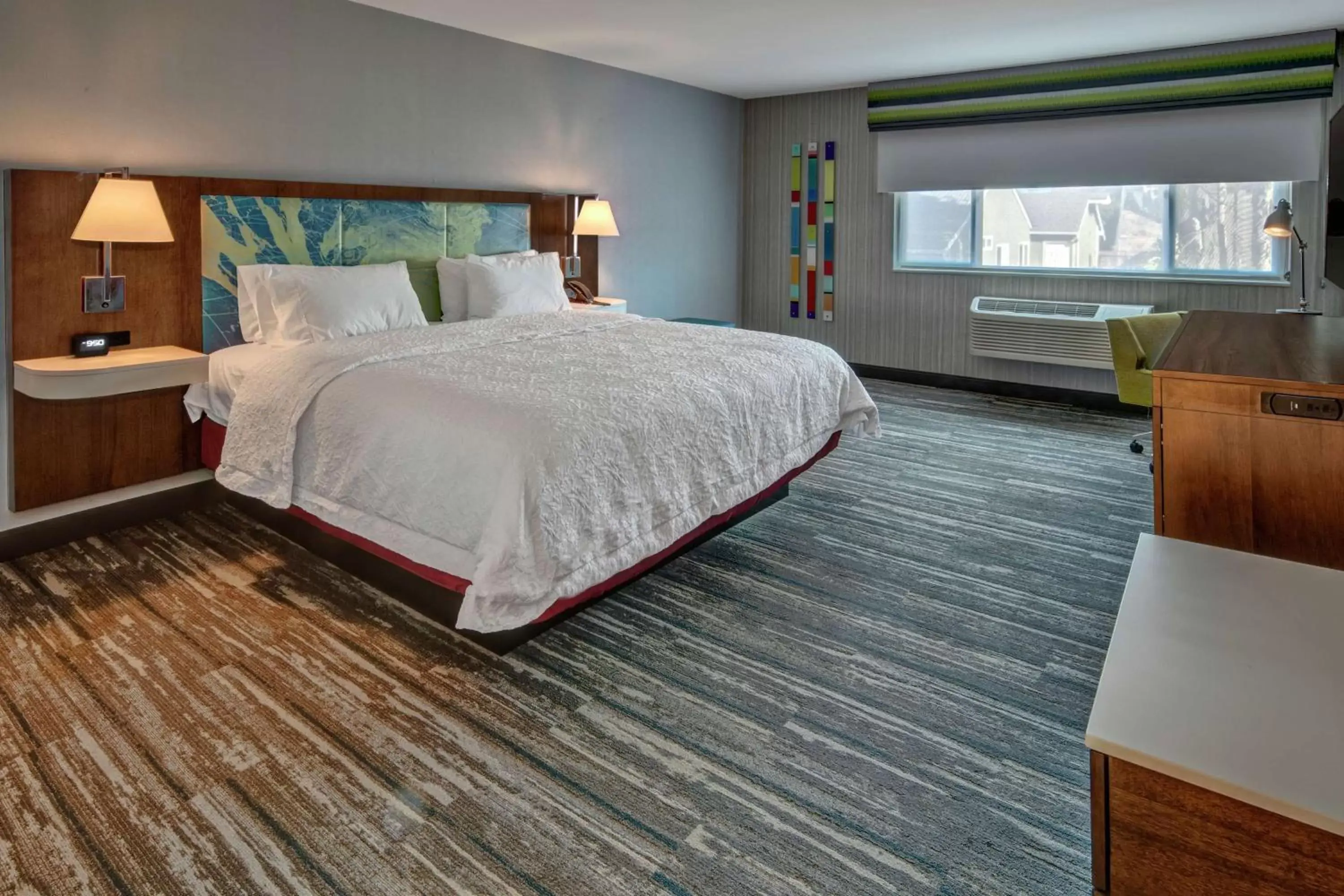 Bed in Hampton by Hilton Encinitas-Cardiff Beach Area