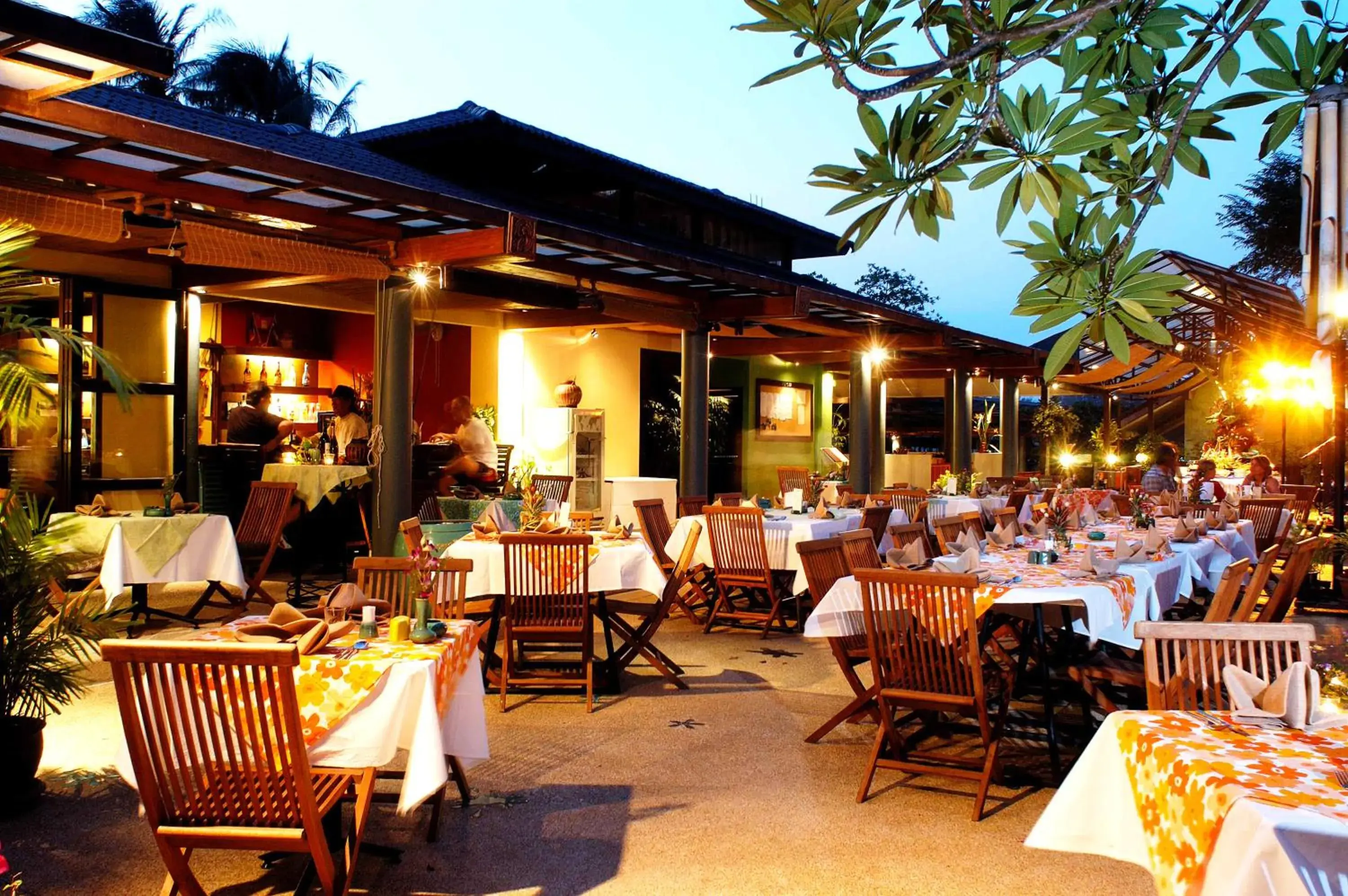 Restaurant/places to eat in Karona Resort & Spa - SHA Extra Plus Restaurant/places to eat in Karona Resort & Spa - SHA Extra Plus