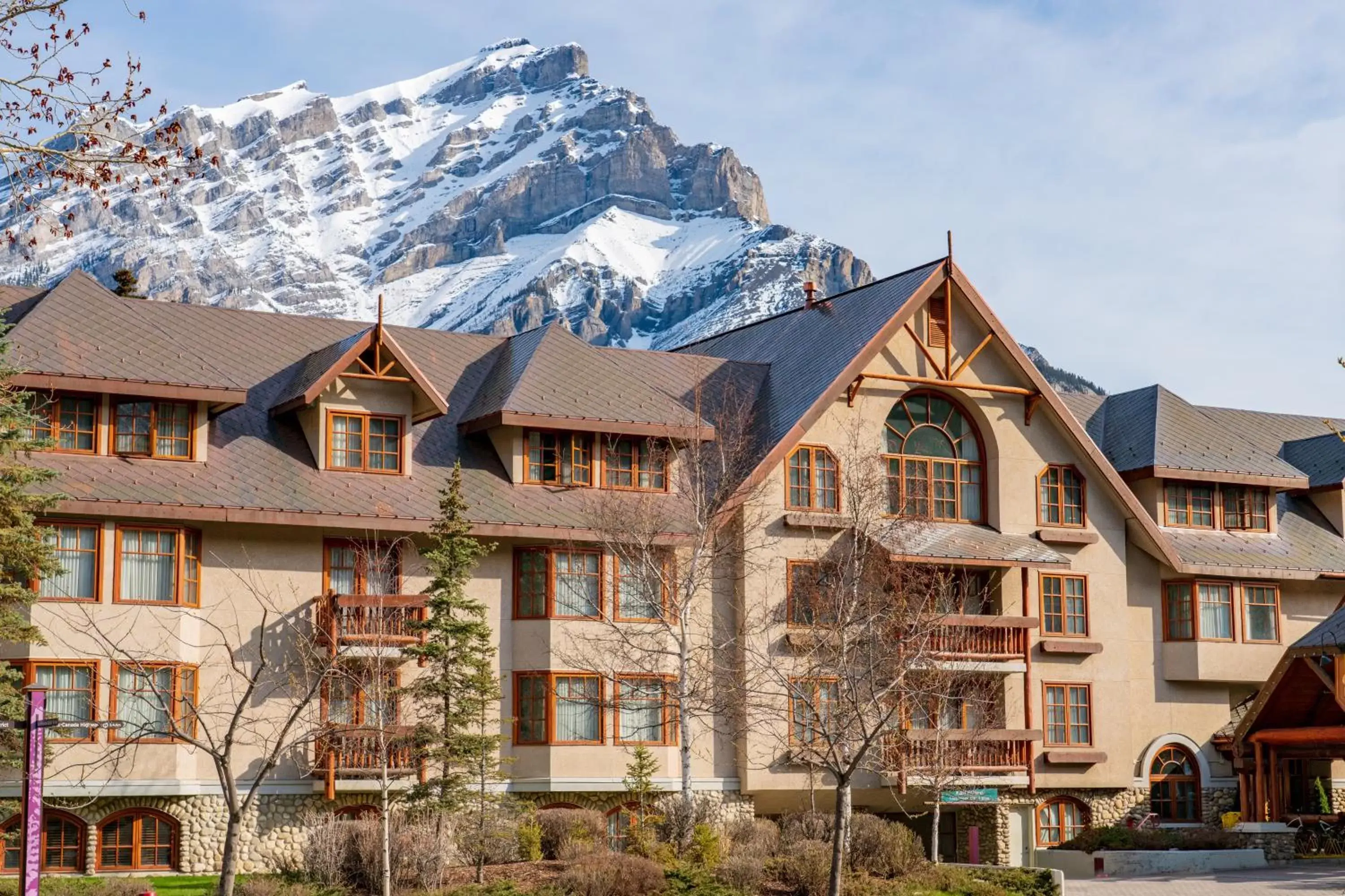 Property Building in Banff Caribou Lodge and Spa