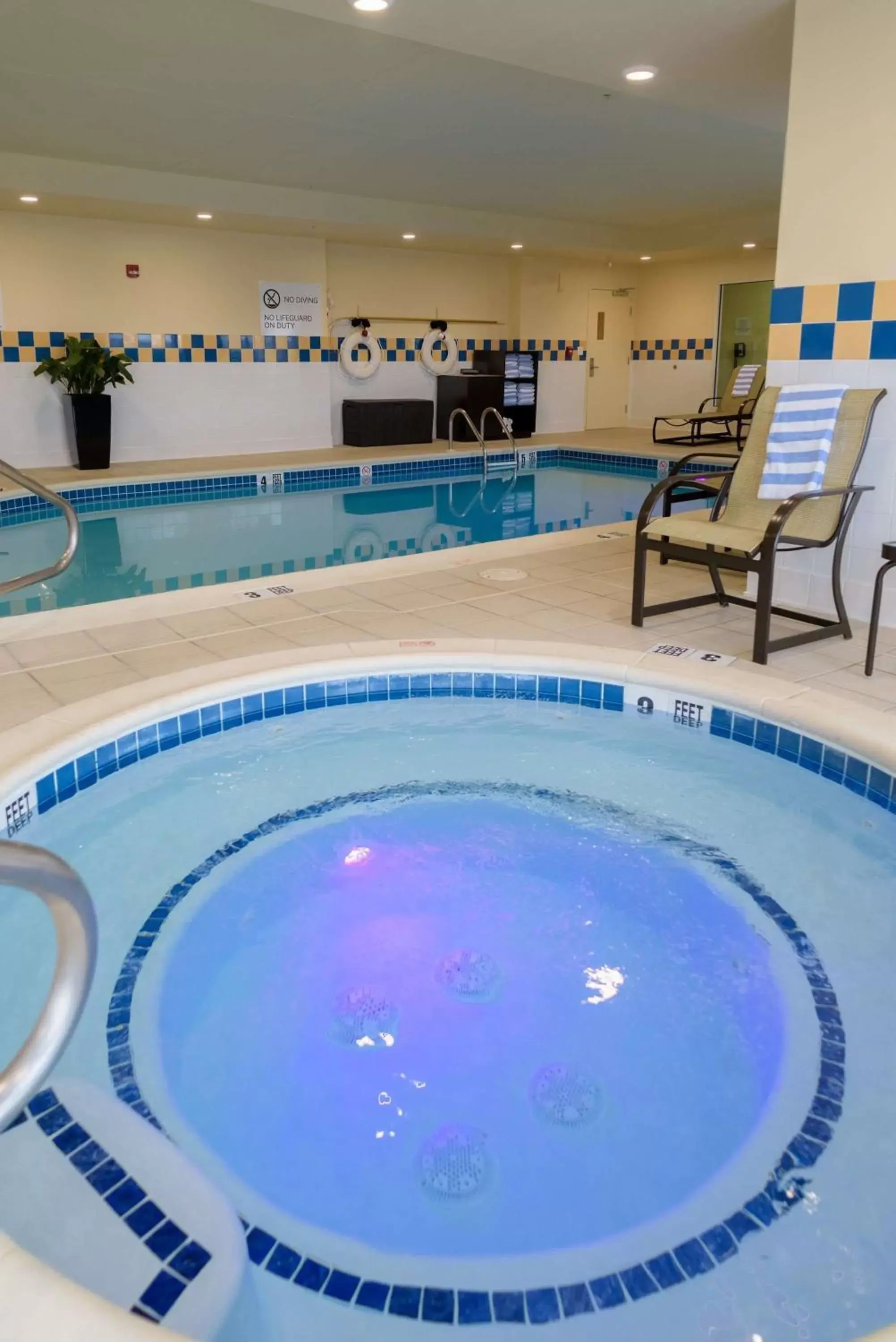 Swimming Pool in Hilton Garden Inn Kennett Square