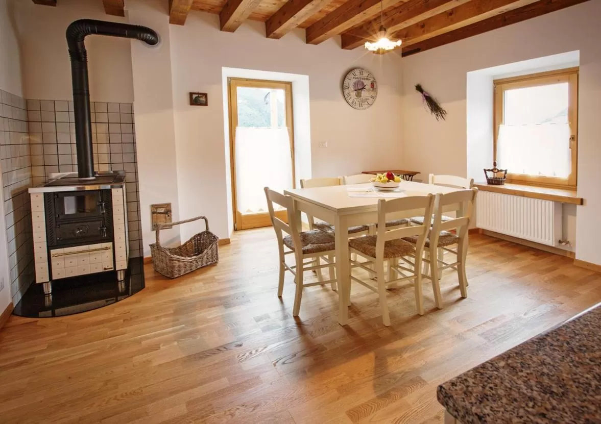 Dining area in Albergo Diffuso Tolmezzo