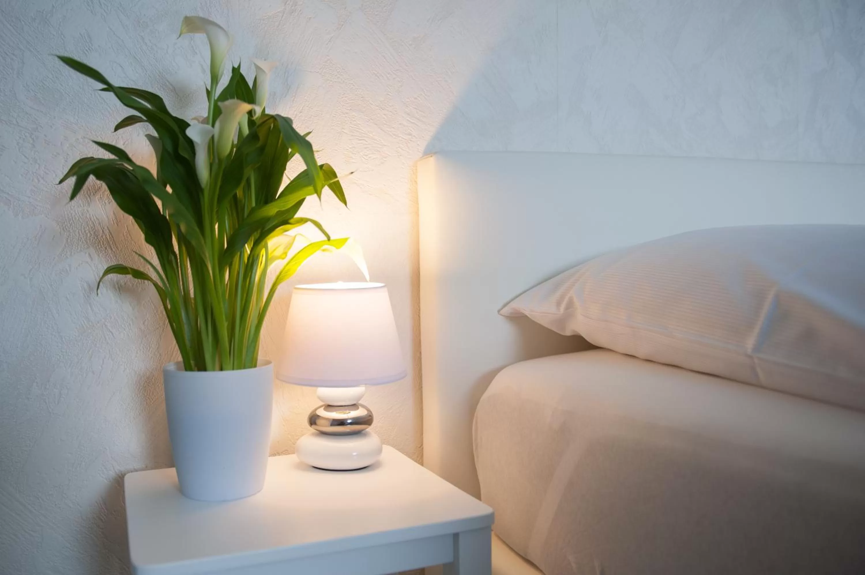 Decorative detail, Bed in Hotel Forsthaus Sellin