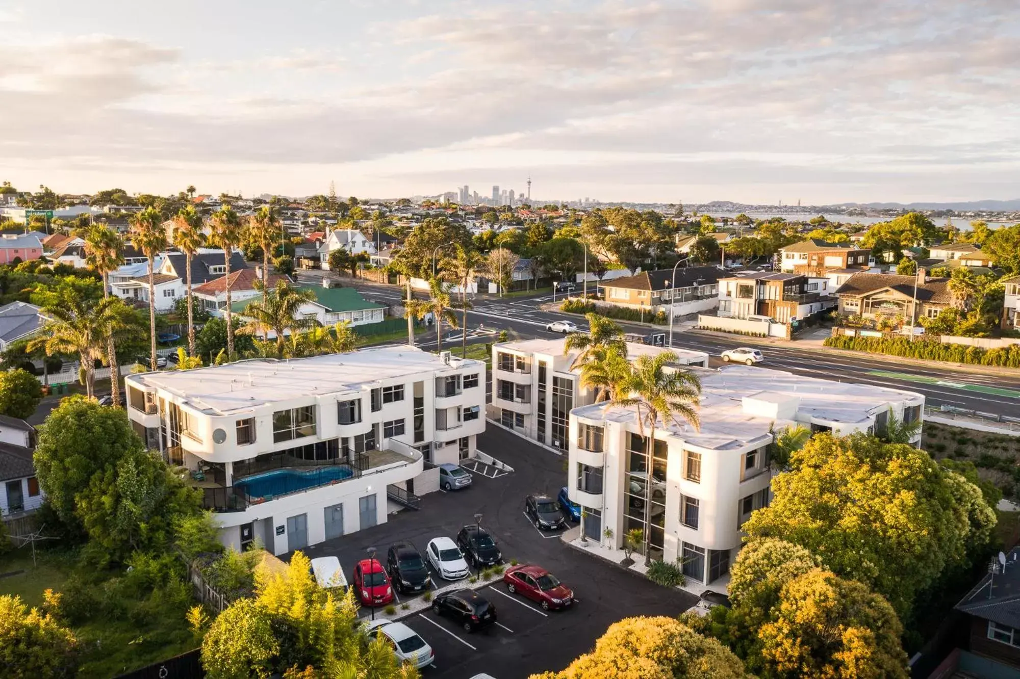 Property building, Bird's-eye View in Carnmore Hotel Takapuna