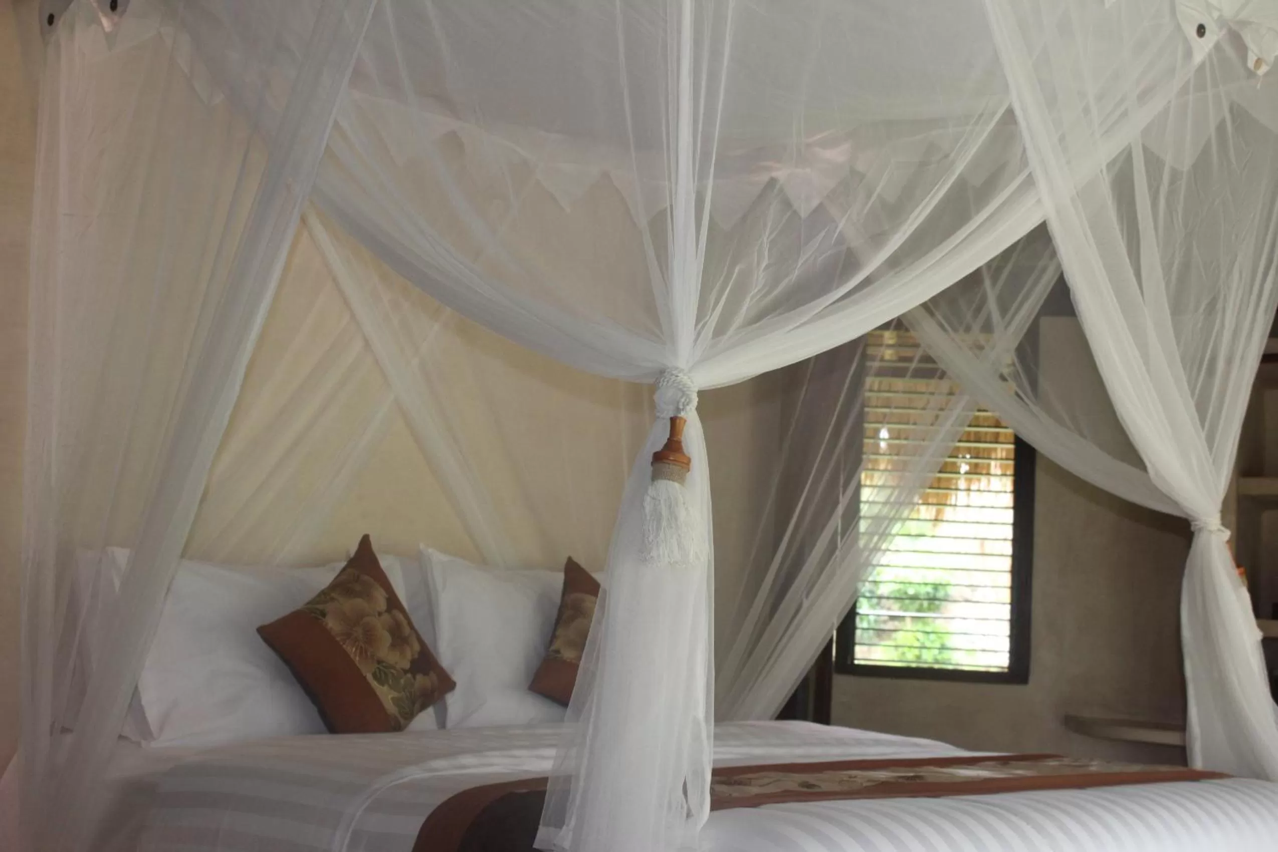 Bed in Sanghyang Bay Villas