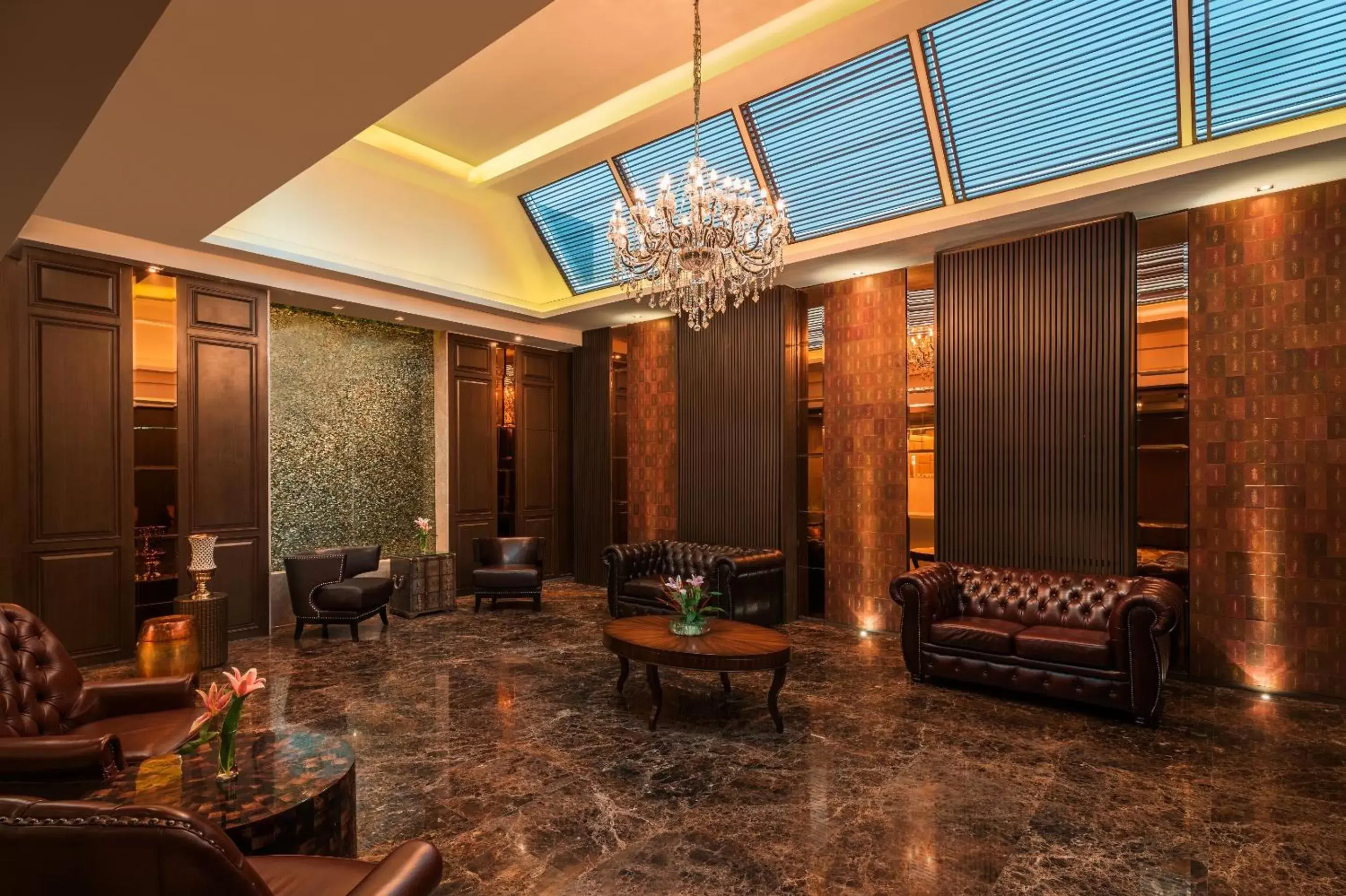 Lobby or reception, Lobby/Reception in Radisson Suites Bangkok Sukhumvit - SHA Extra Plus