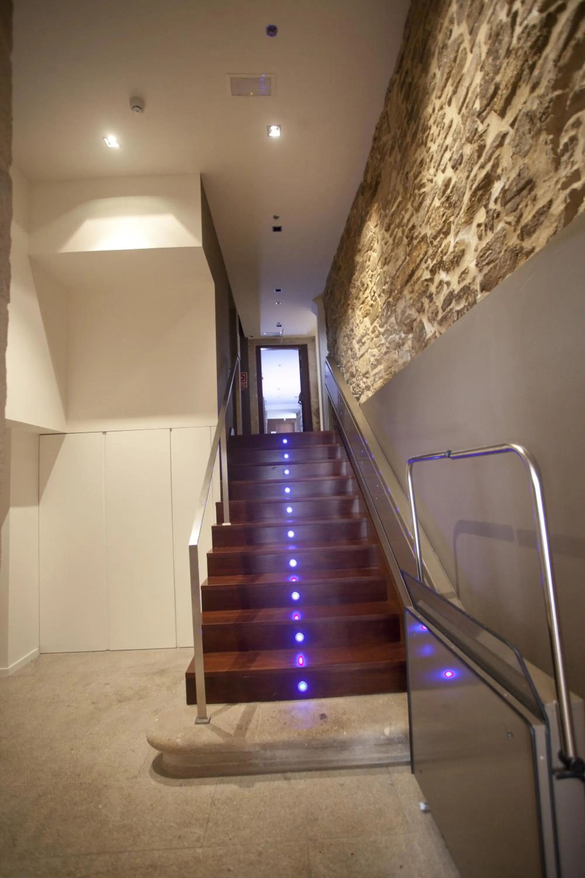 Area and facilities in Carris Casa de la Troya