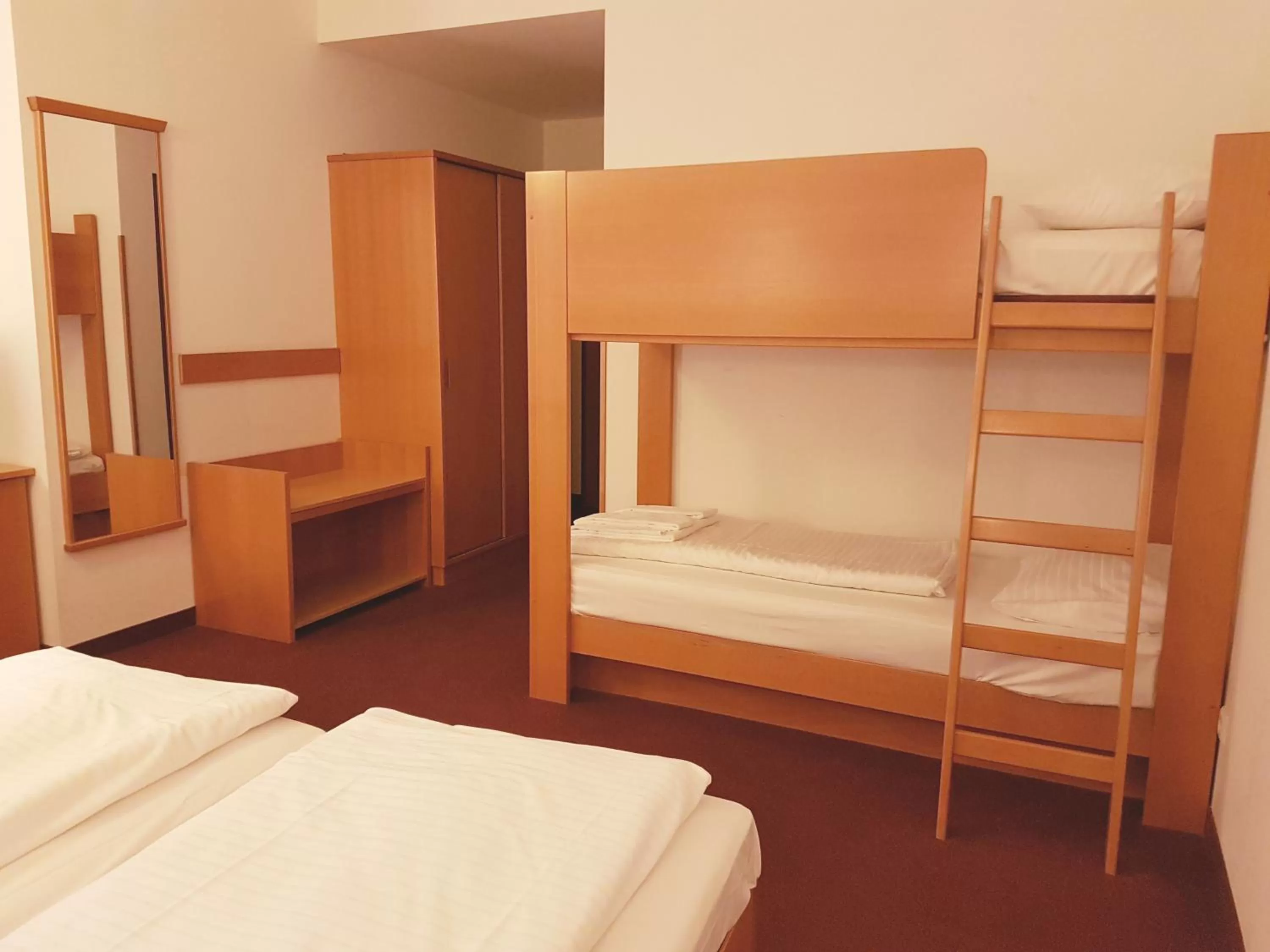 Photo of the whole room, Bed in Hotel Haydn