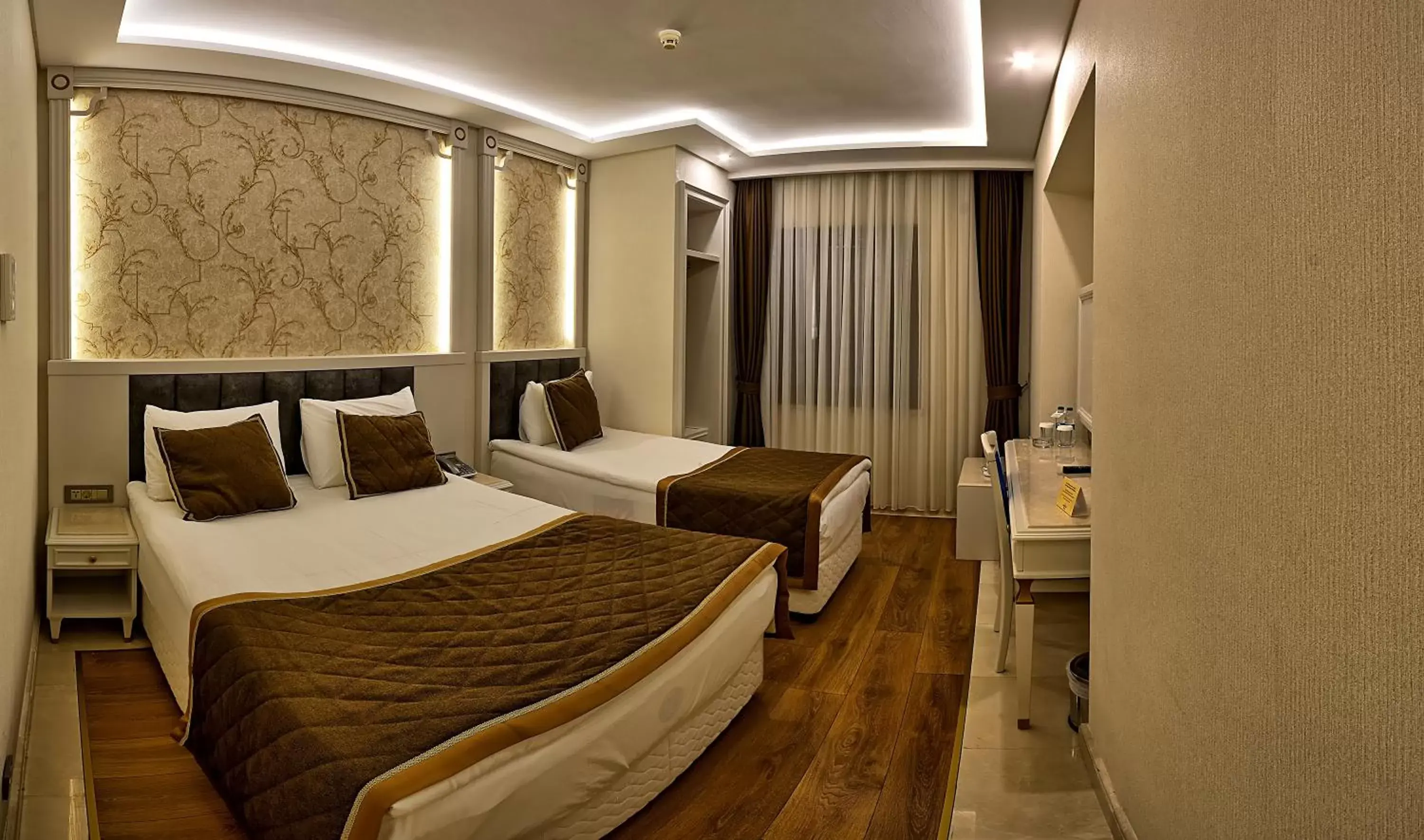 Photo of the whole room, Bed in Samir Deluxe Hotel