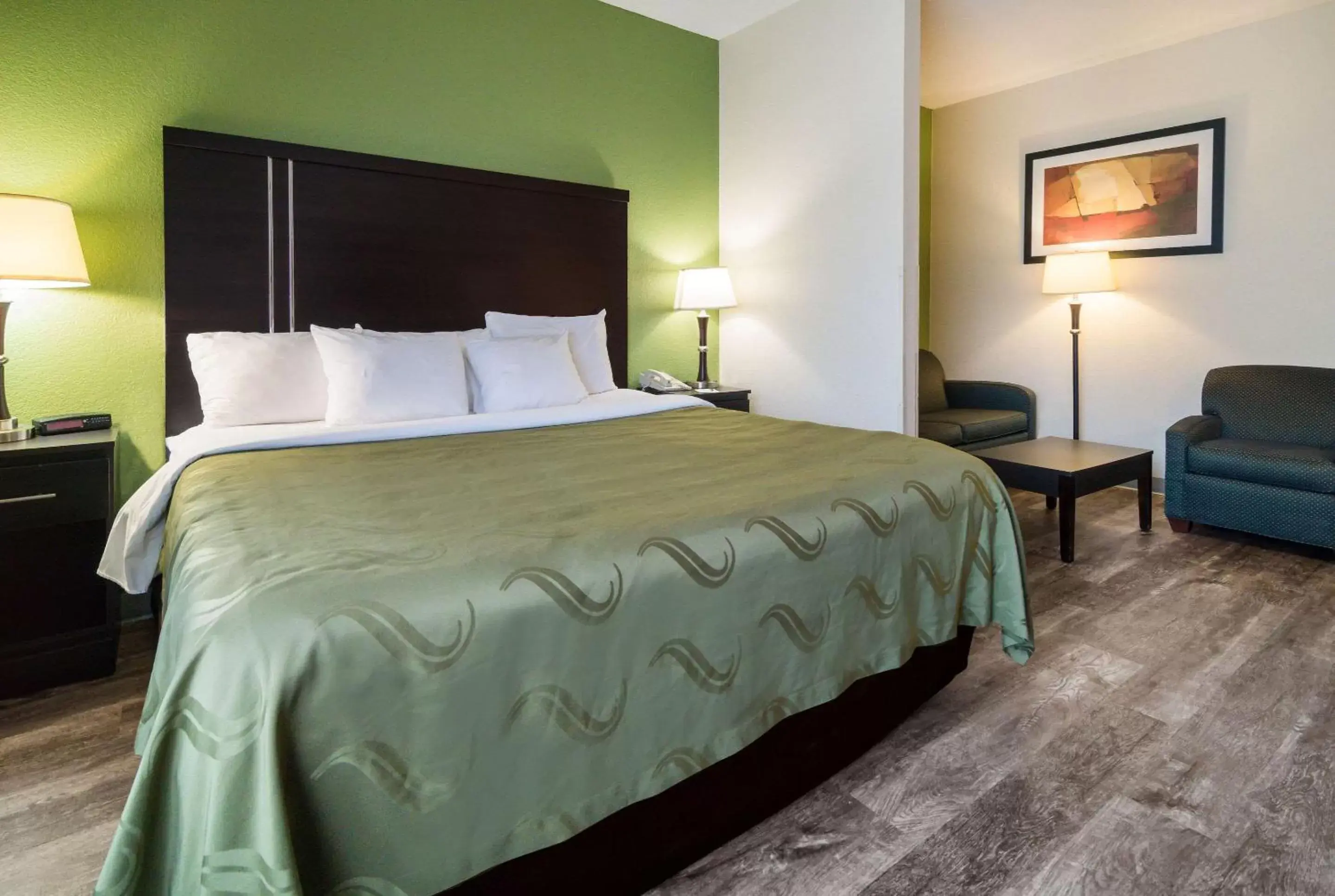 Bedroom, Bed in Quality Inn & Suites Granbury