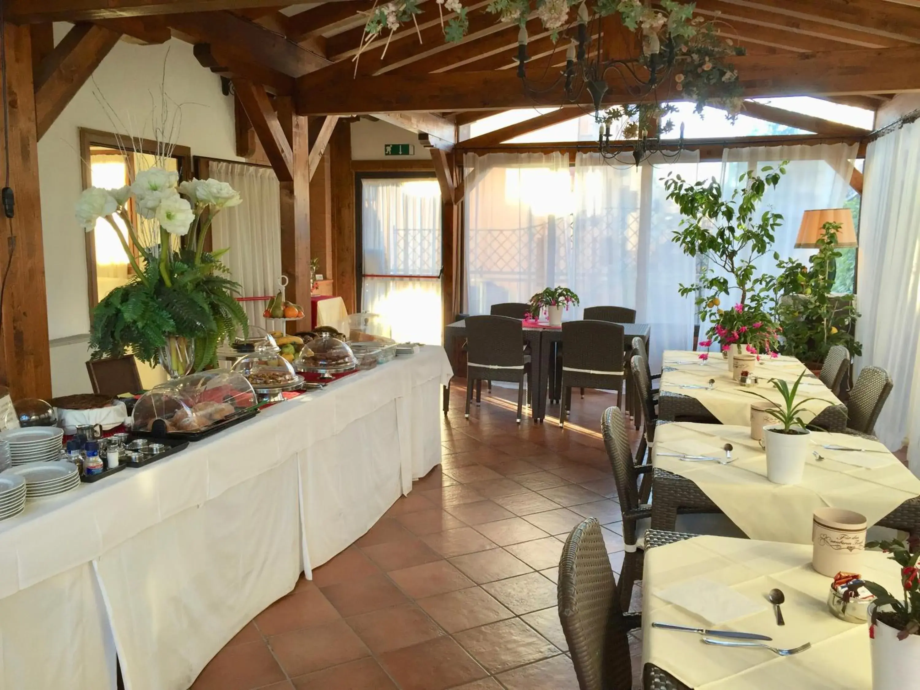 Restaurant/Places to Eat in Hotel Ferro di Cavallo