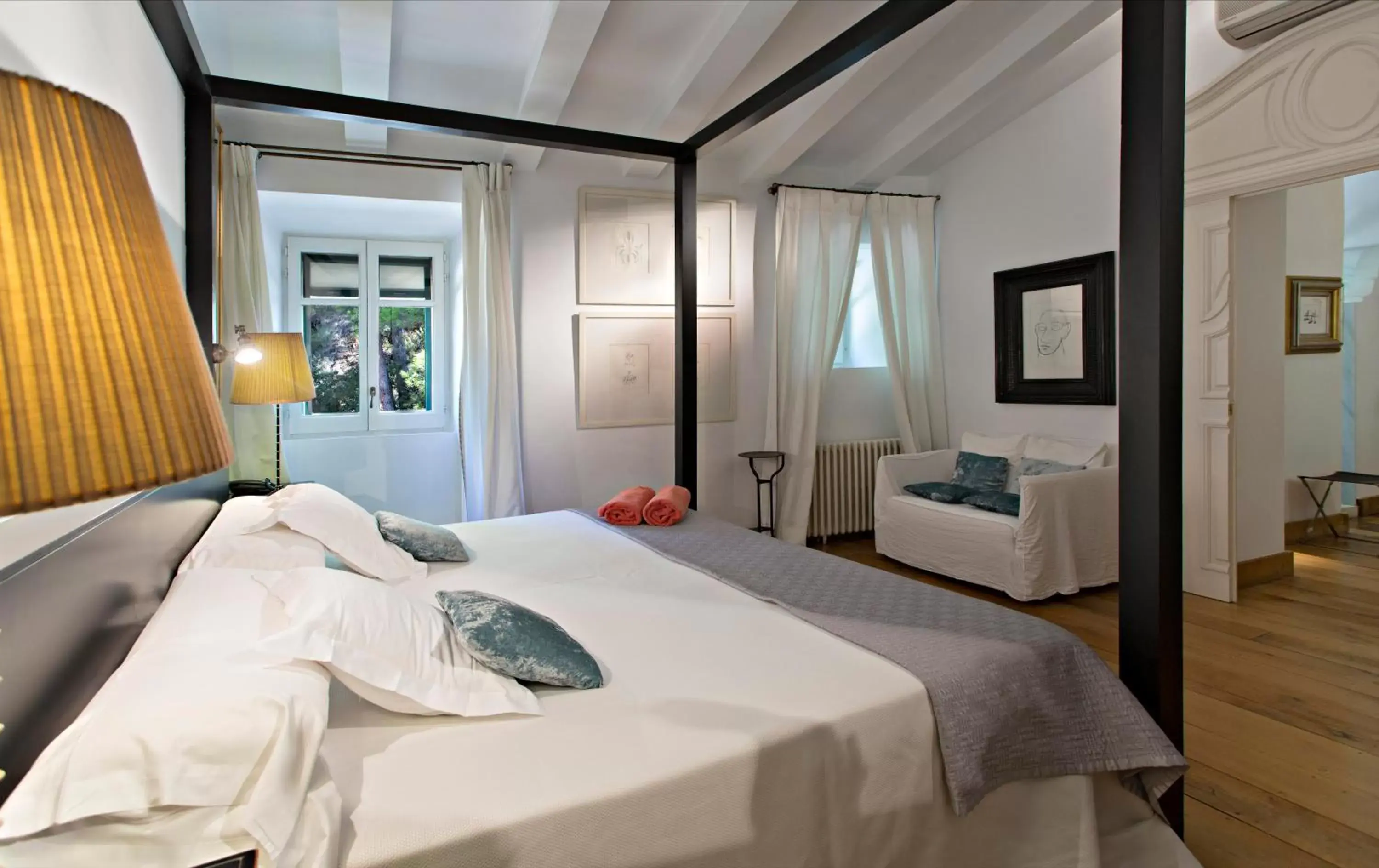 Photo of the whole room, Bed in Hotel La Malcontenta