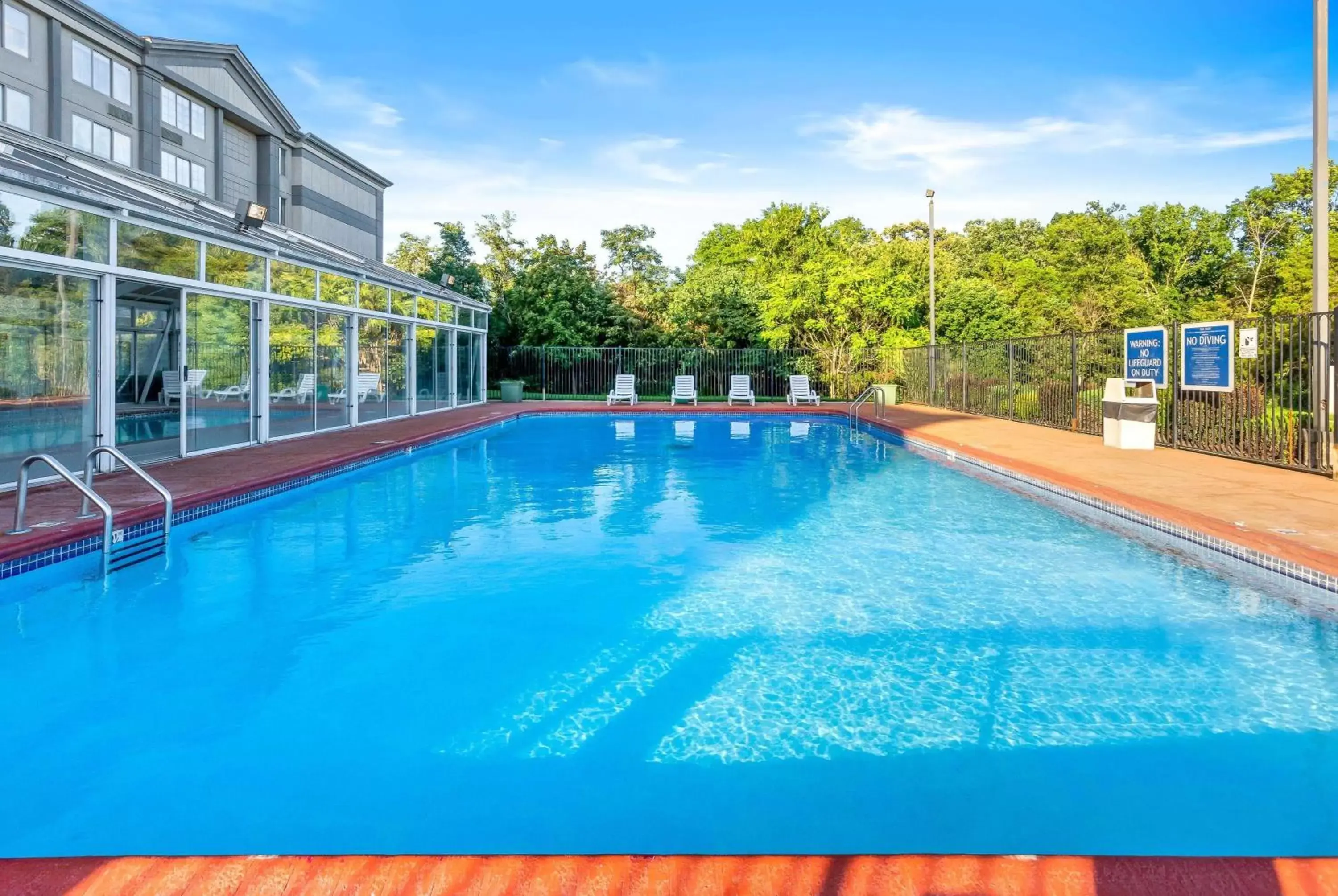 Pool view, Swimming Pool in Wyndham Garden Manassas