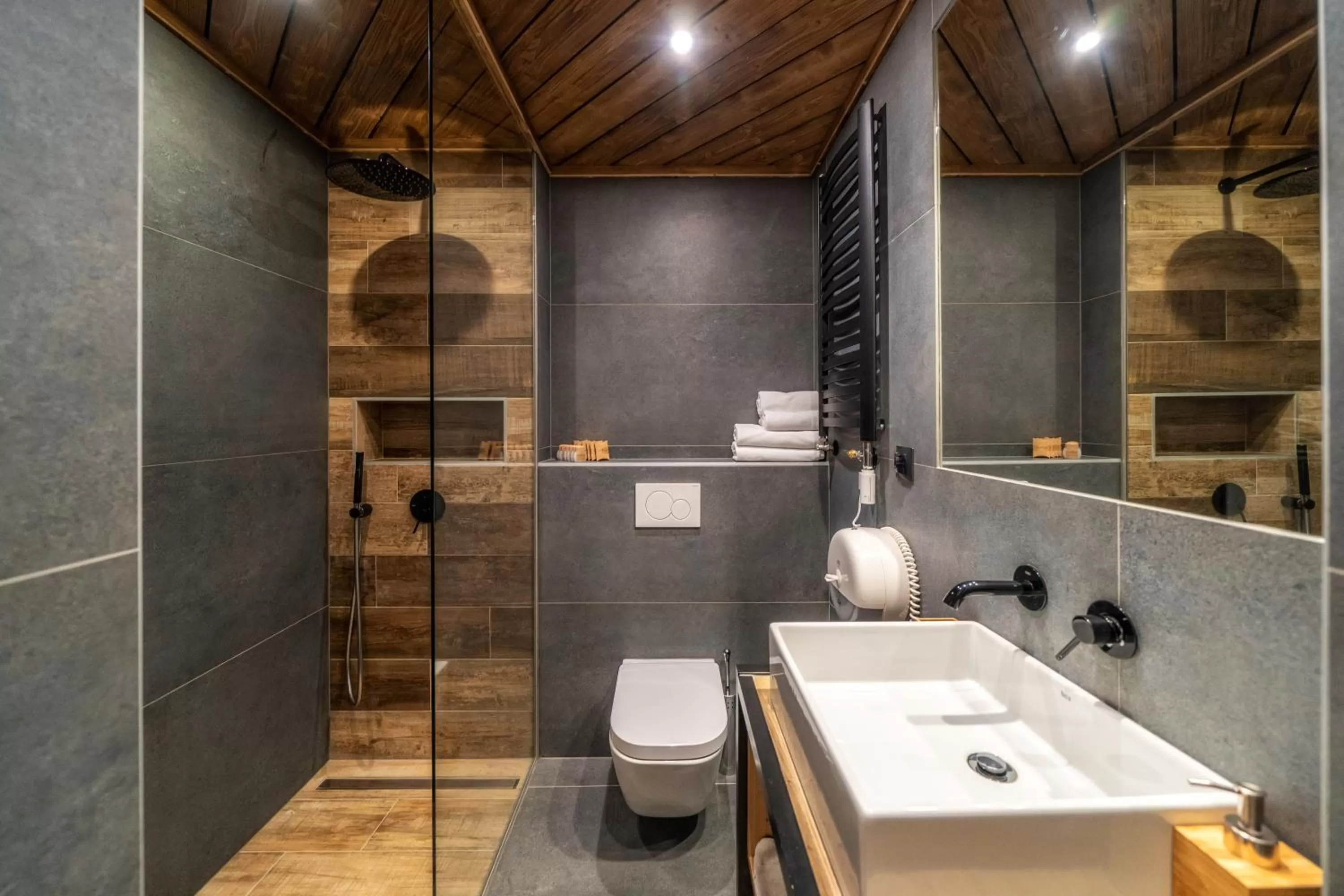 Bathroom in Aparthotel Giewont