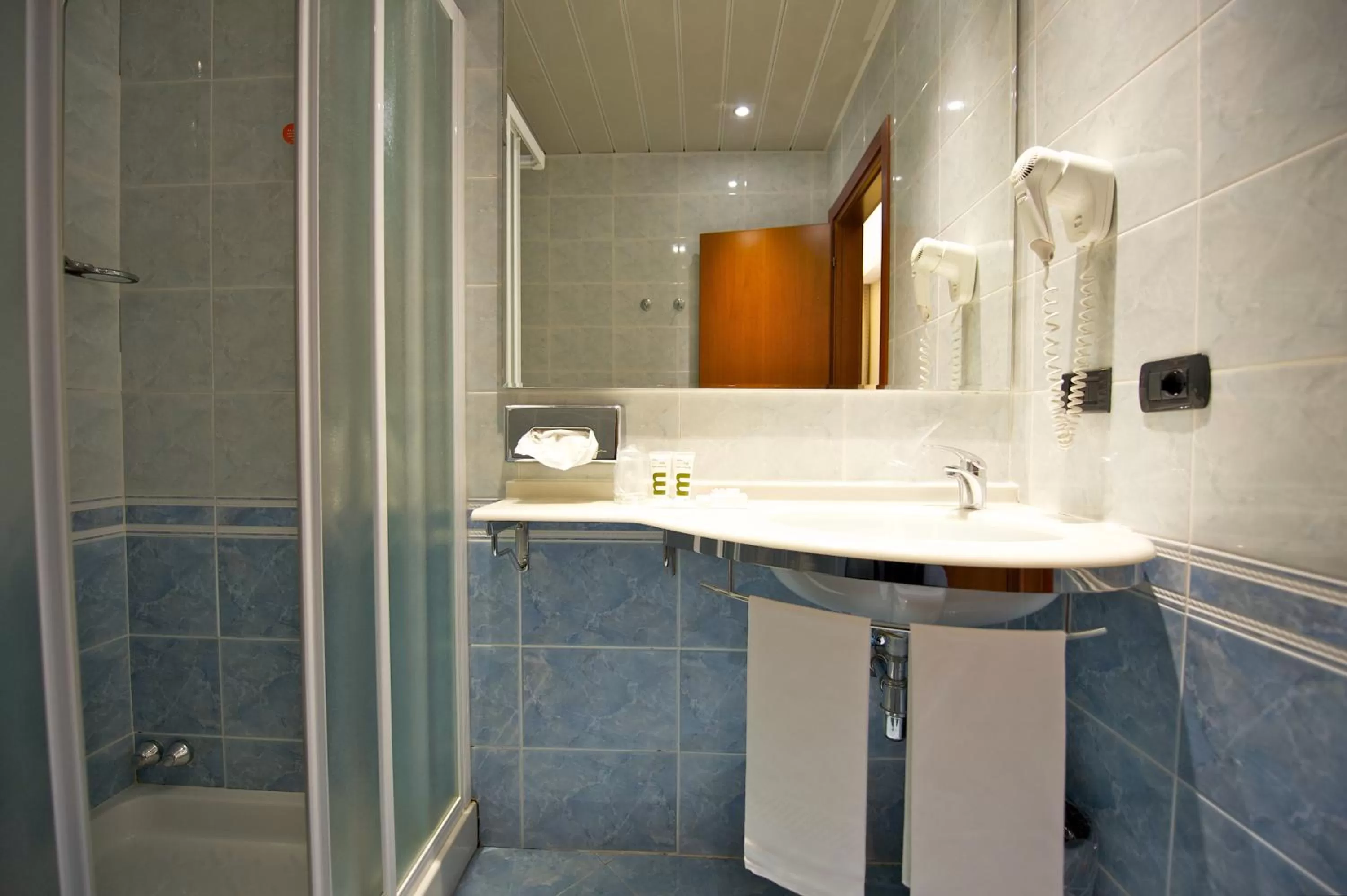Bathroom in Mercure Reggio Emilia Centro Astoria