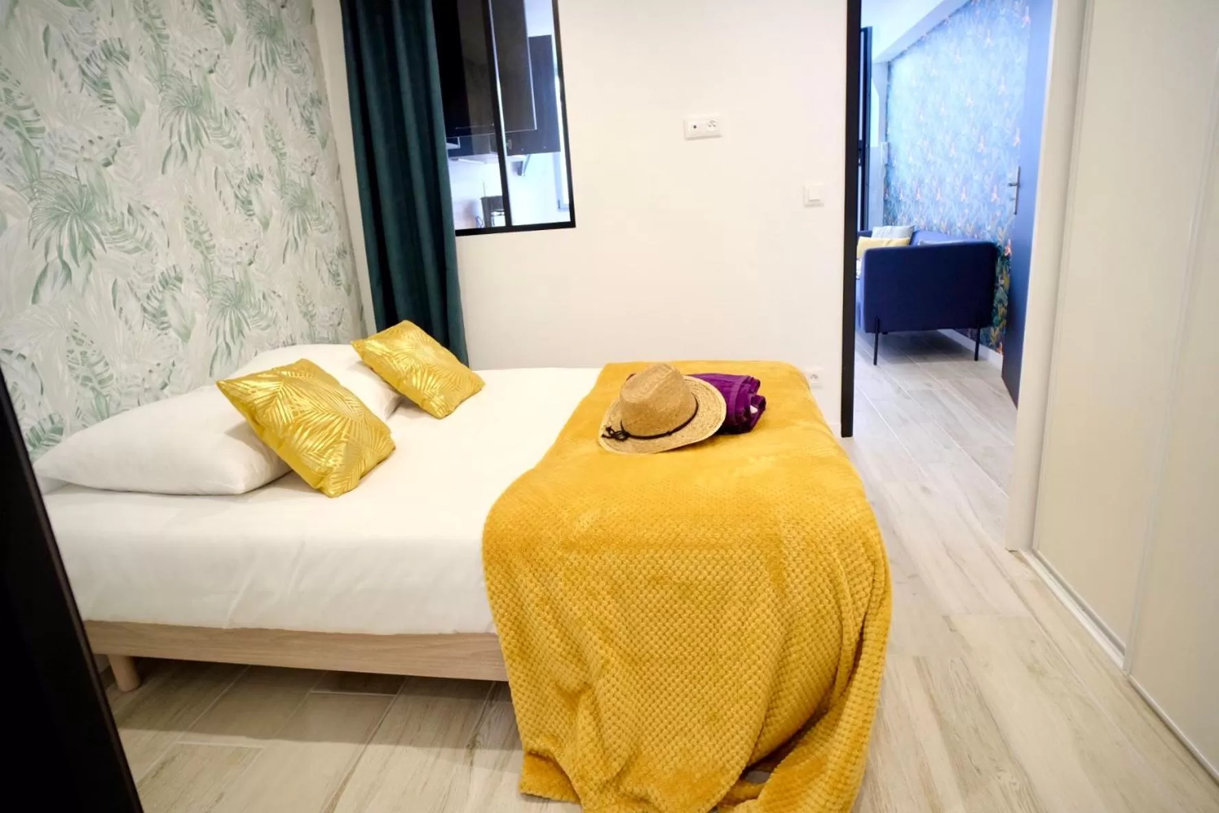 Bedroom, Bed in City Affaire, Petit déjeuner OFFERT en Hypercentre