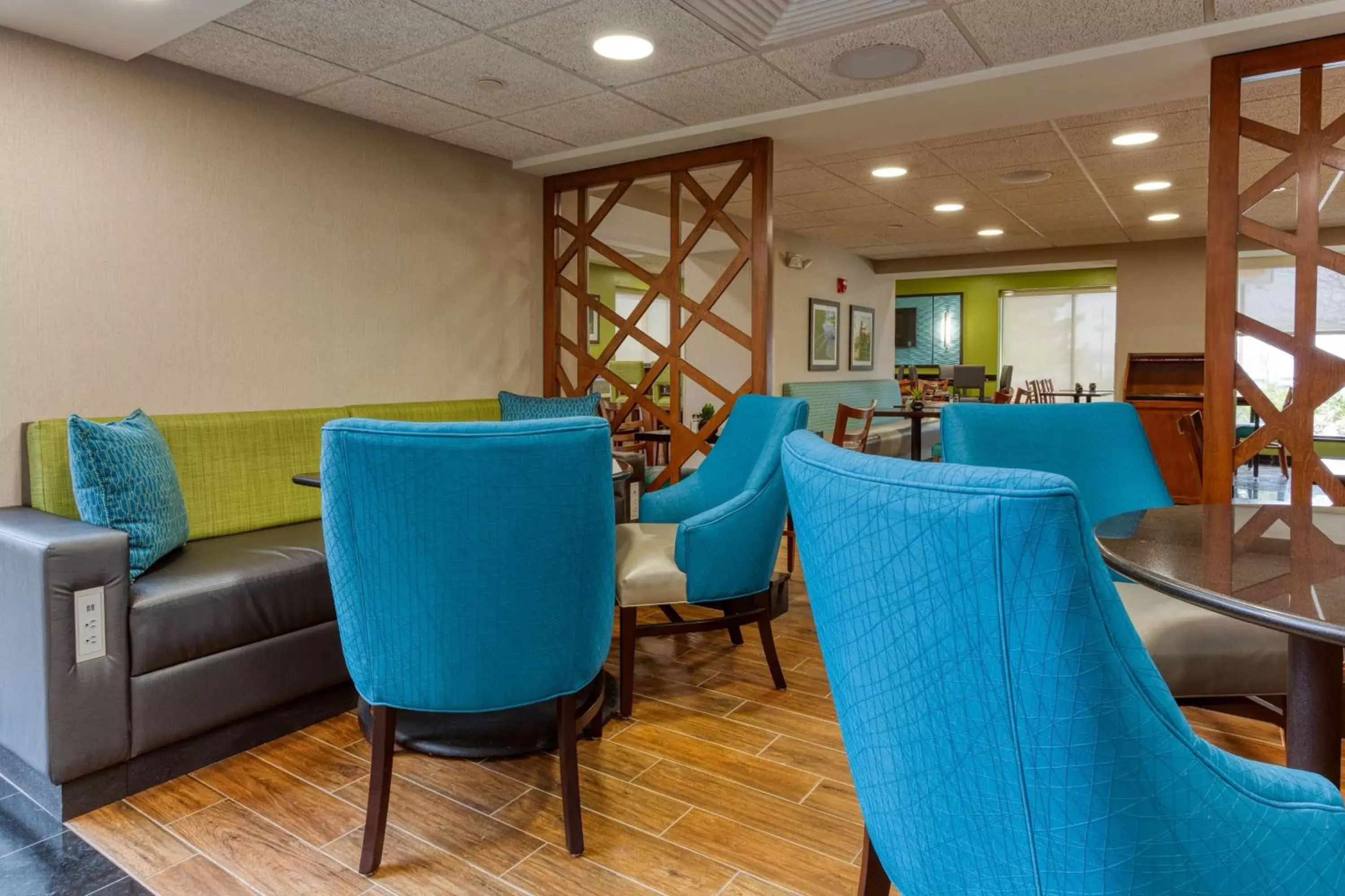 Lobby or reception in Drury Inn & Suites St. Louis Fenton