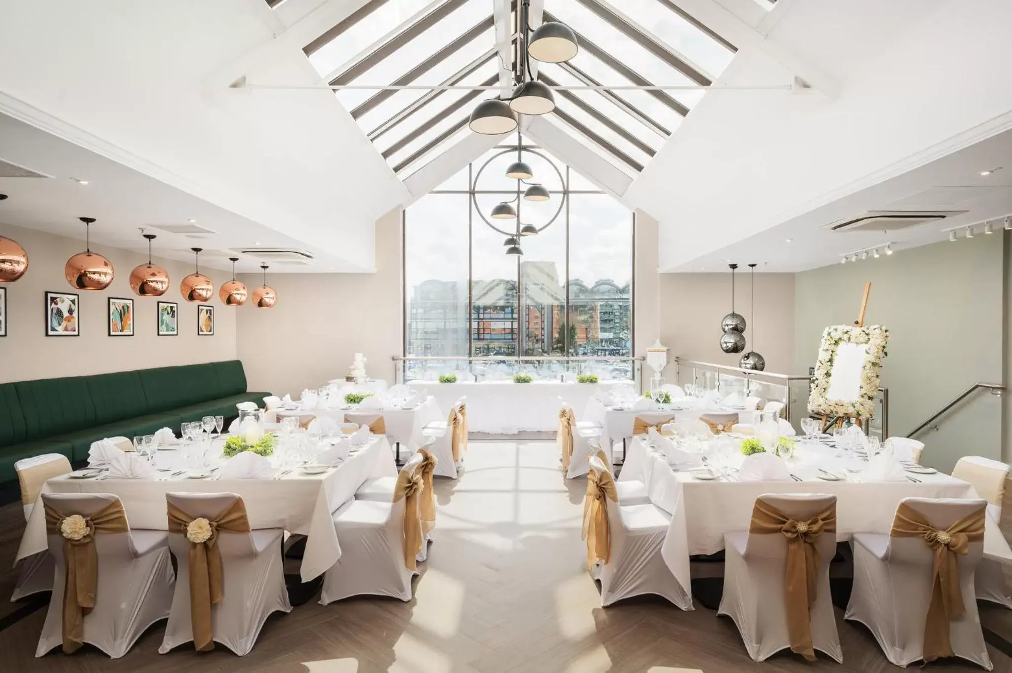 Banquet/Function facilities, Banquet Facilities in Holiday Inn Lincoln, an IHG Hotel