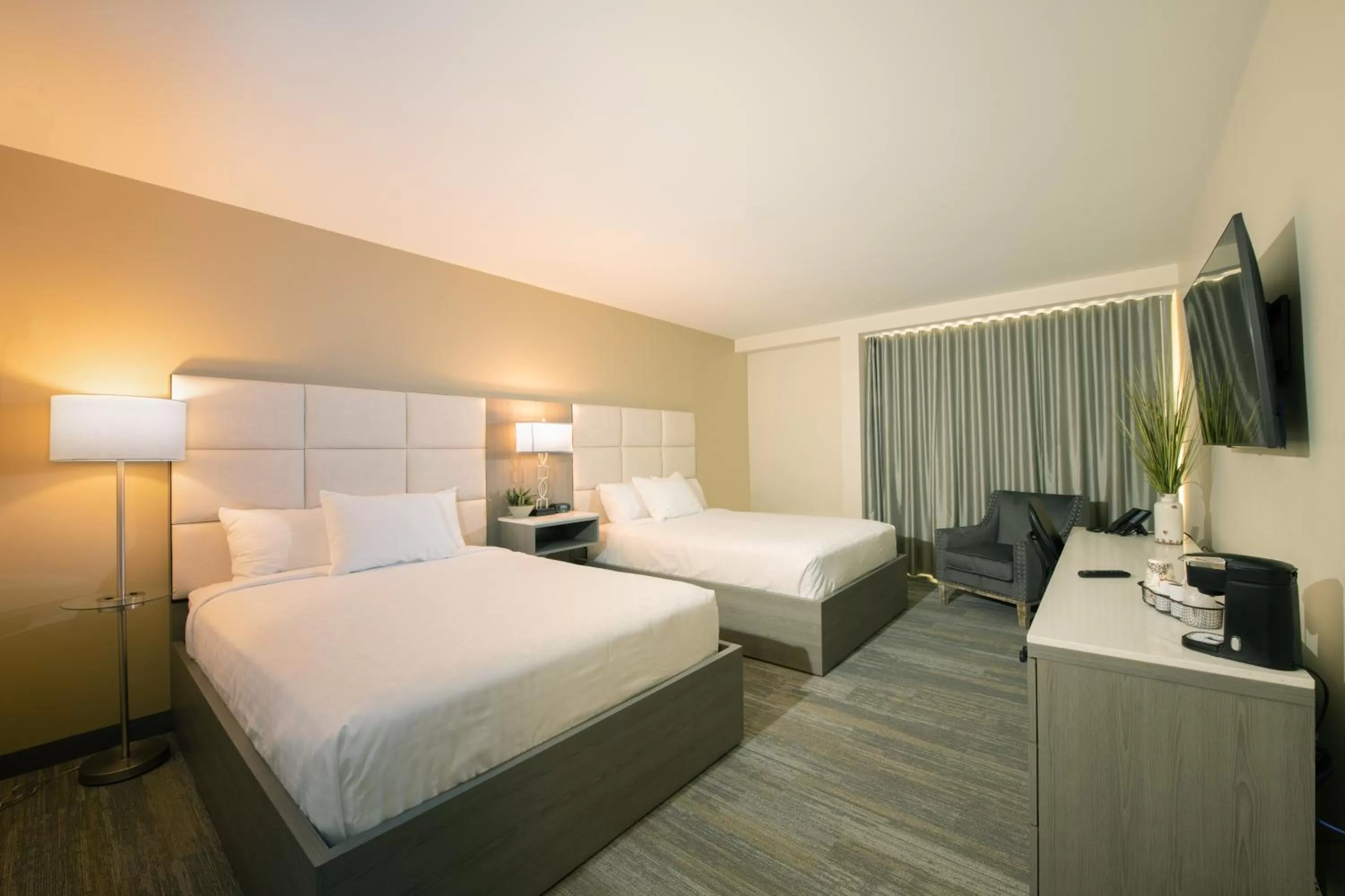 Bed in Apache Gold Resort Hotel & Casino