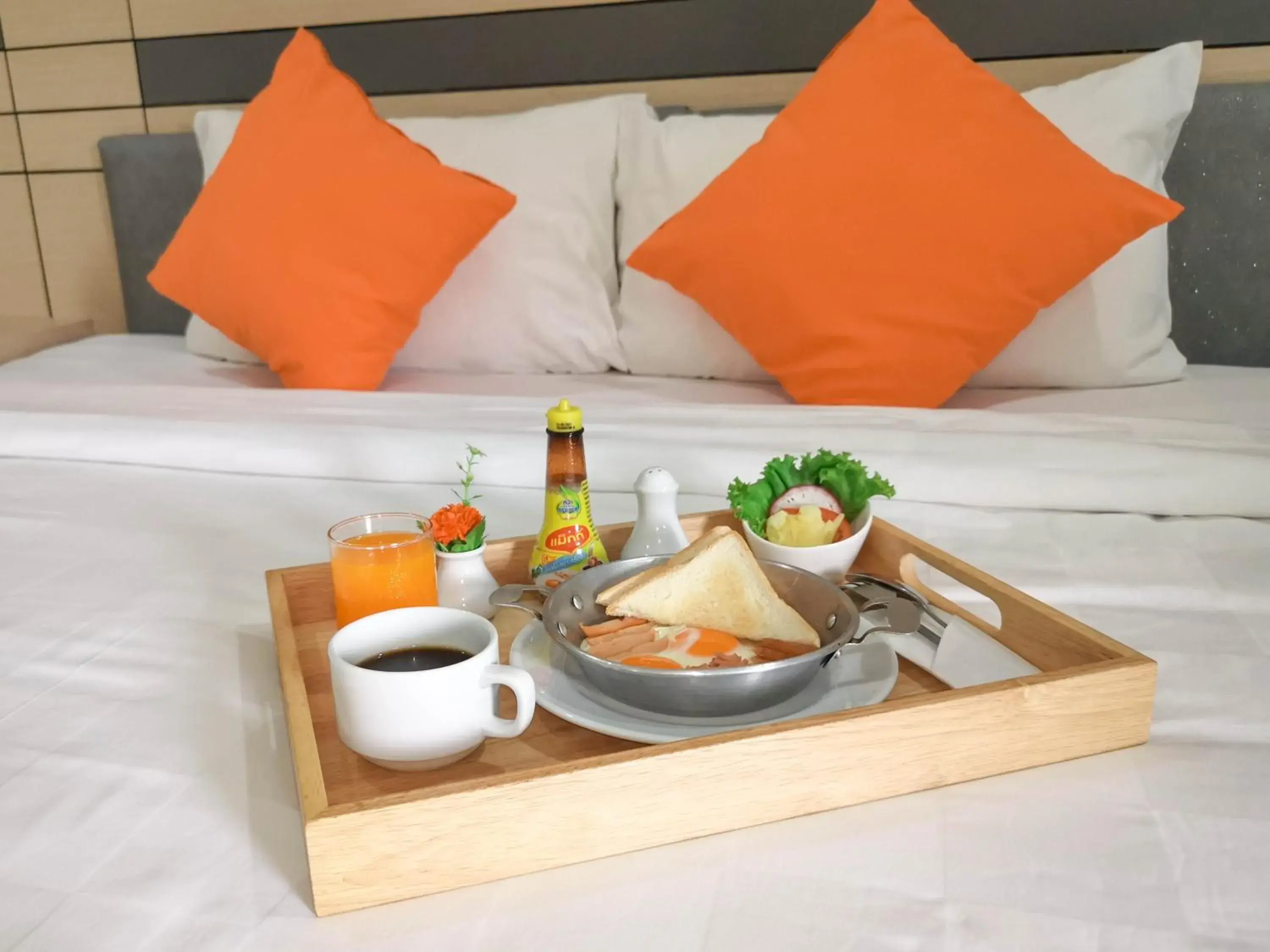 Bed in The Smart Hotel Hat Yai (SHA Extra Plus)