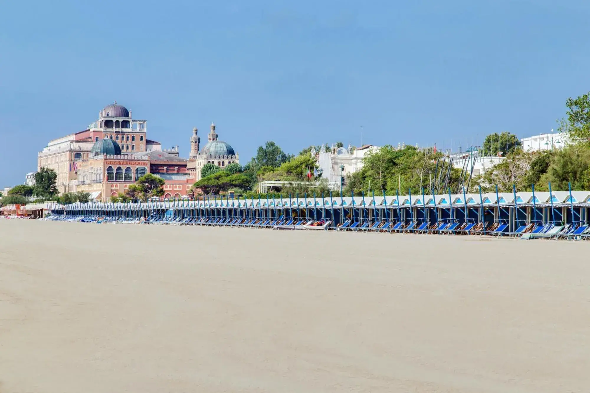 Beach in Hotel La Meridiana