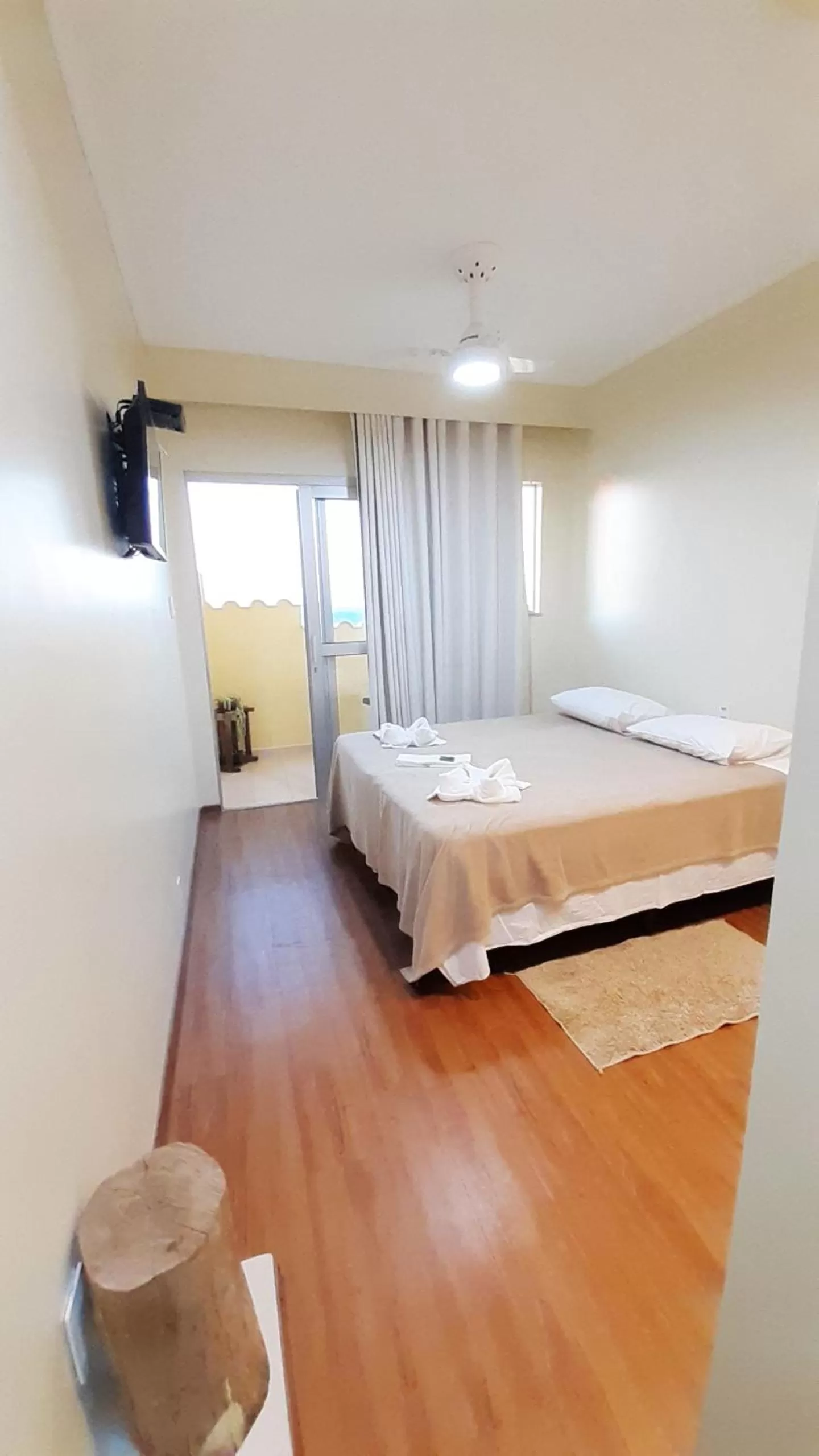 Queen Room with Balcony in Pousada Reino Encantado - São Thomé das Letras - Minas Gerais