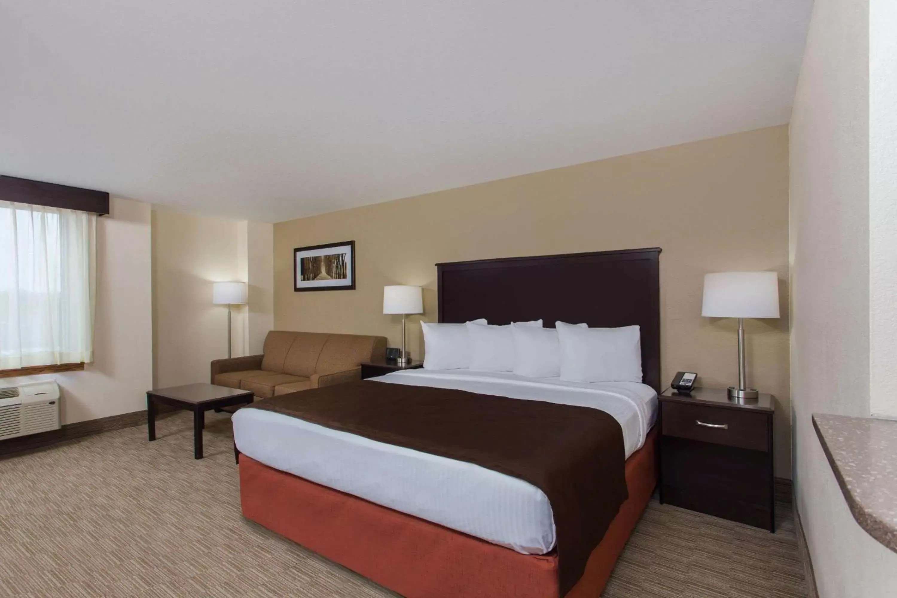 Photo of the whole room, Bed in AmericInn by Wyndham Janesville