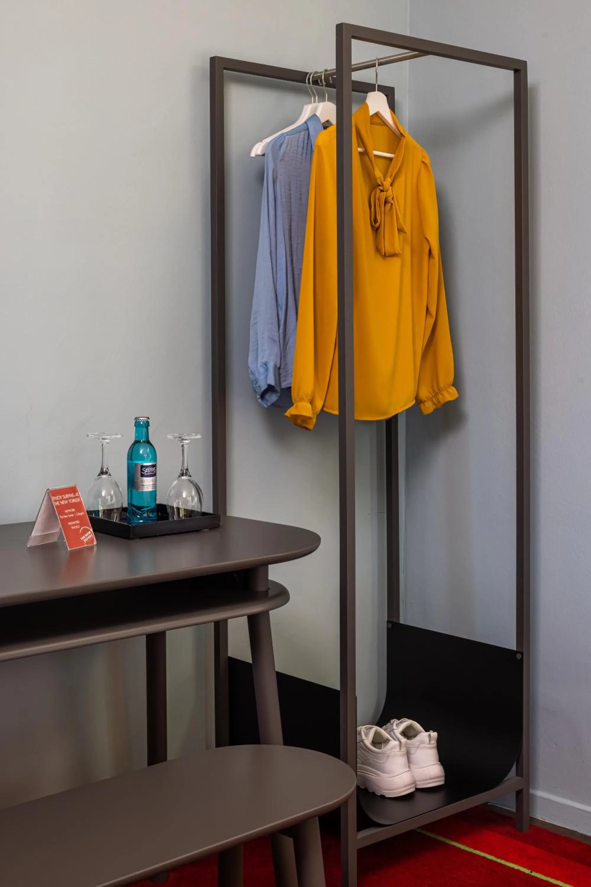 Photo of the whole room in The New Yorker Hotel Köln-Messe