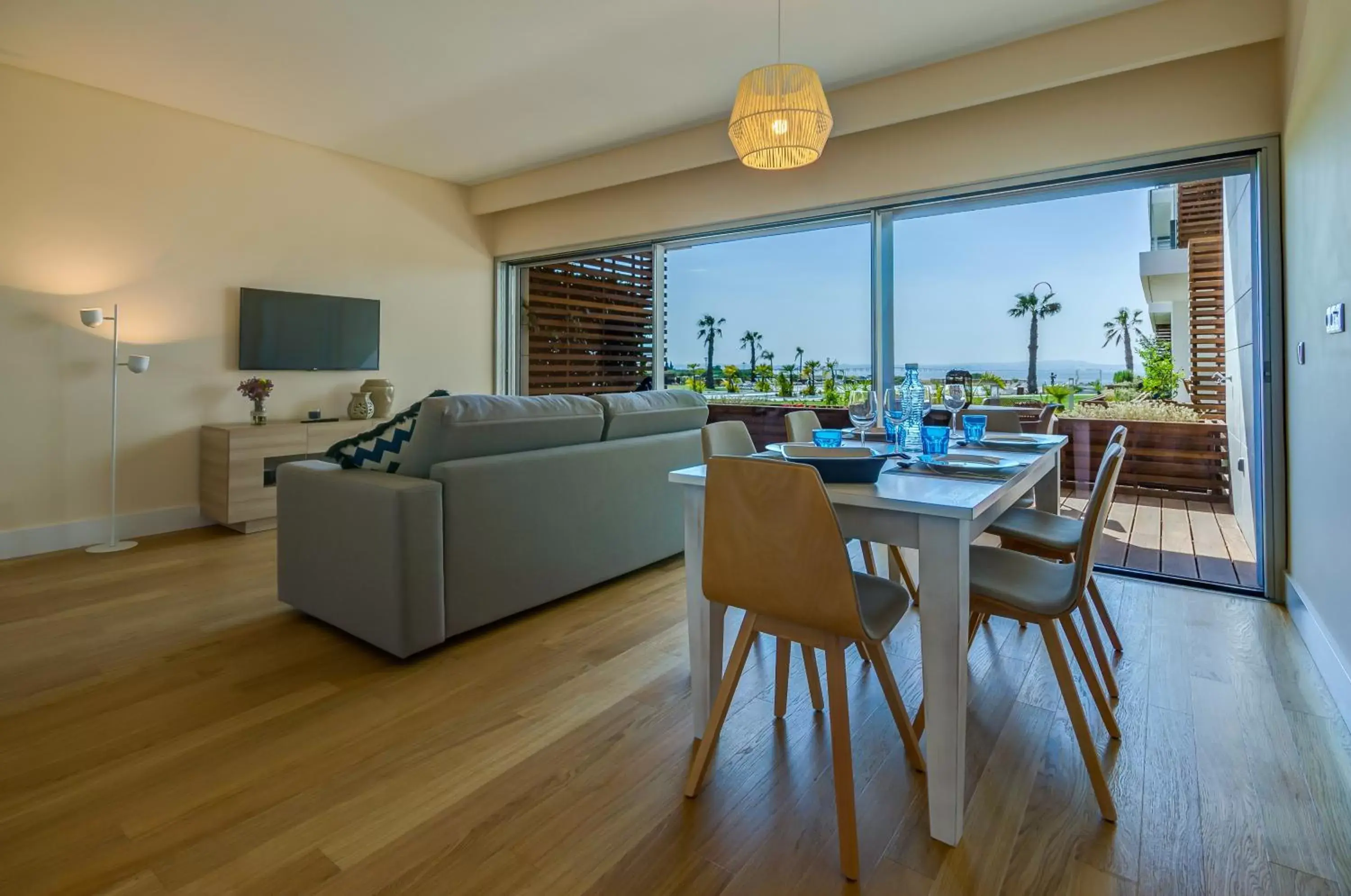 Communal lounge/ TV room in Praia do Sal Resort