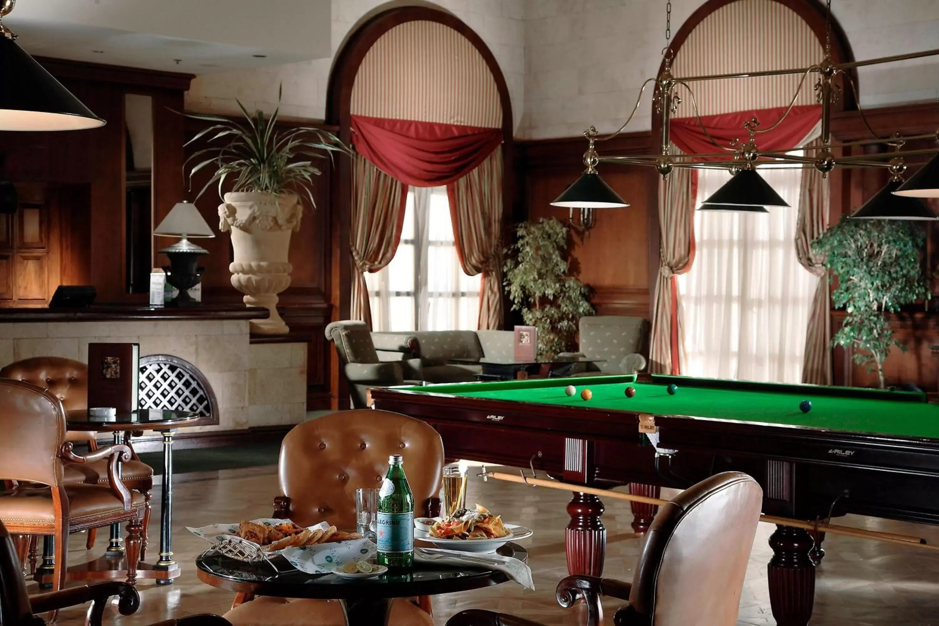 Restaurant/places to eat, Billiards in JW Marriott Hotel Cairo