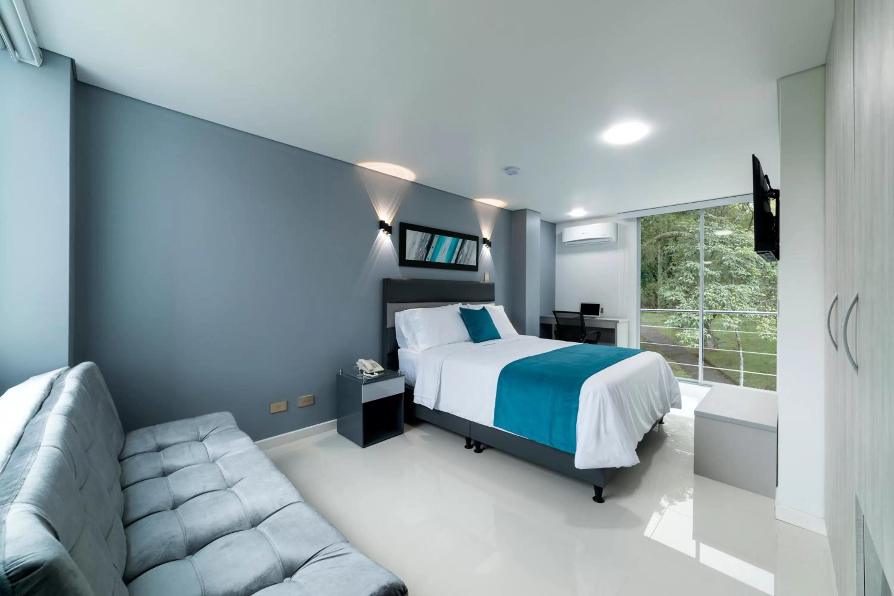 Photo of the whole room, Bed in Piedra Luna