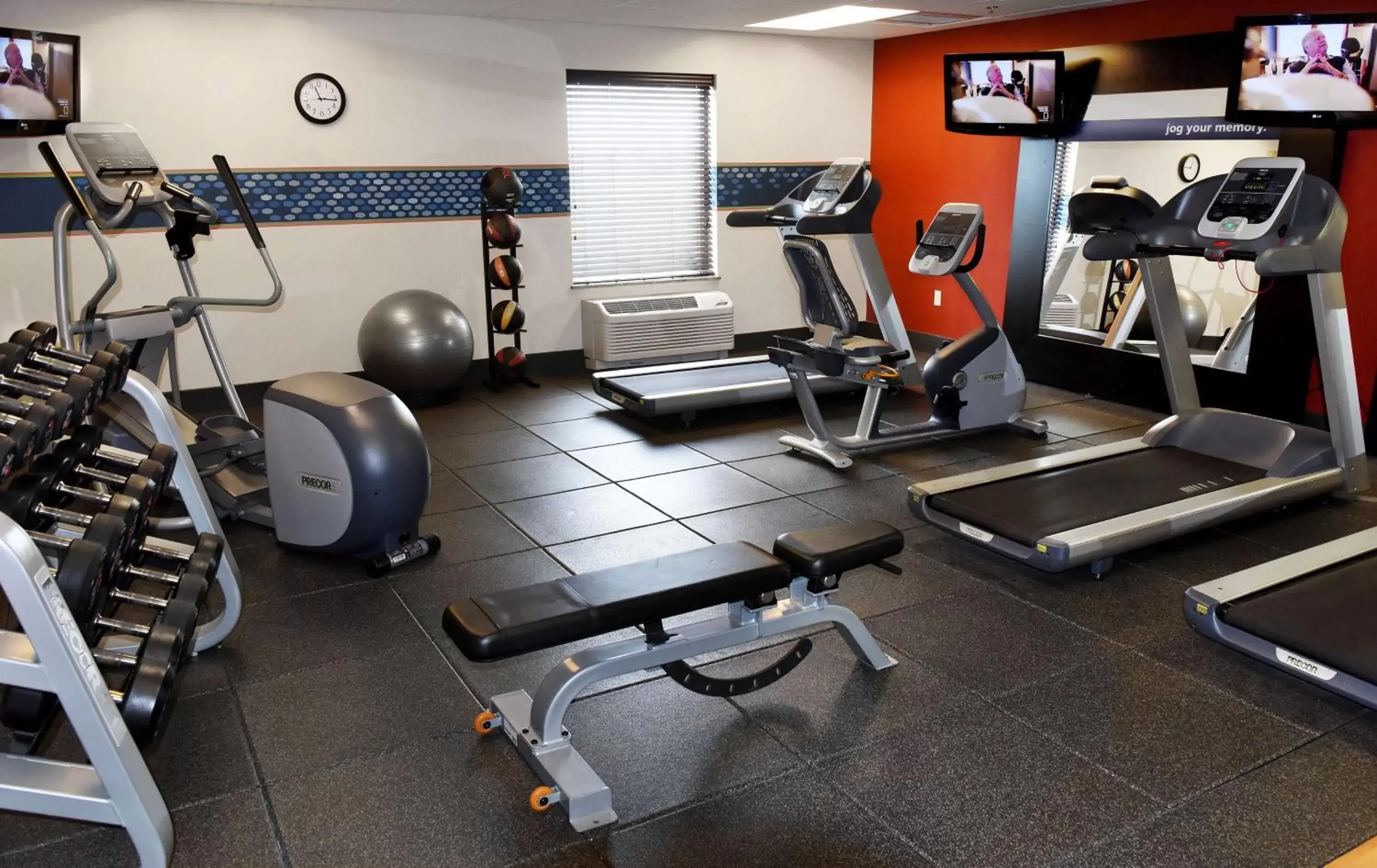 Fitness centre/facilities, Fitness Center/Facilities in Hampton Inn & Suites Fargo Medical Center