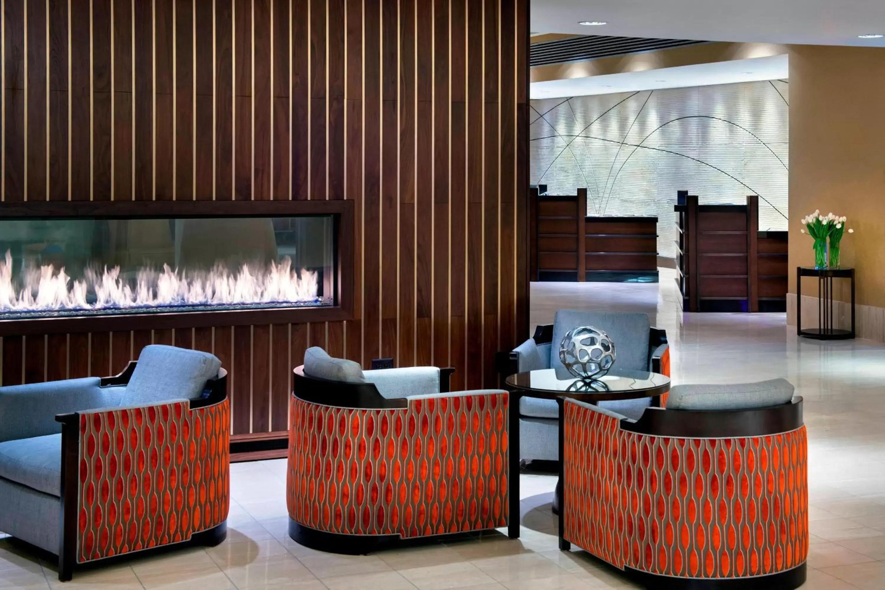 Lobby or reception, Lounge/Bar in Newark Liberty International Airport Marriott