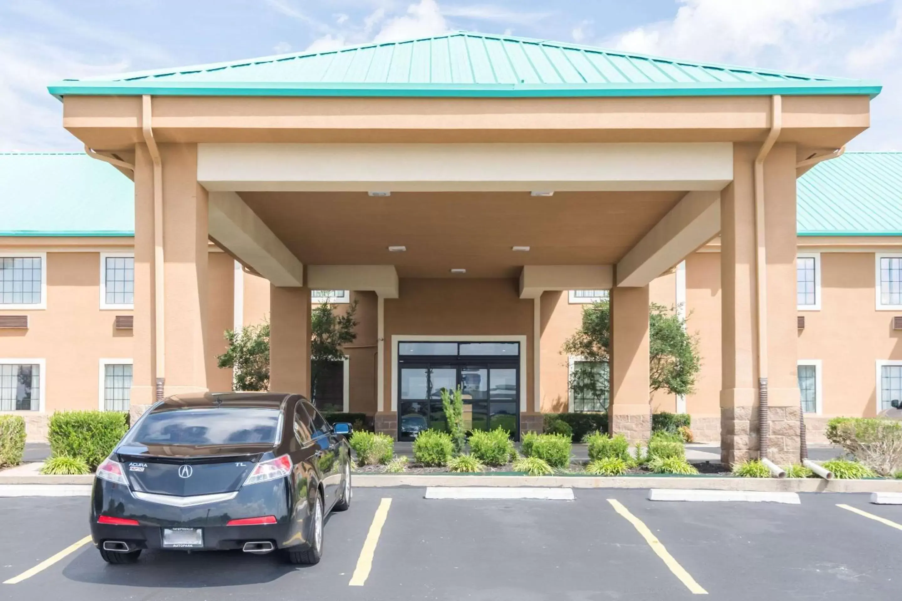 Property building in Quality Inn and Suites Alma