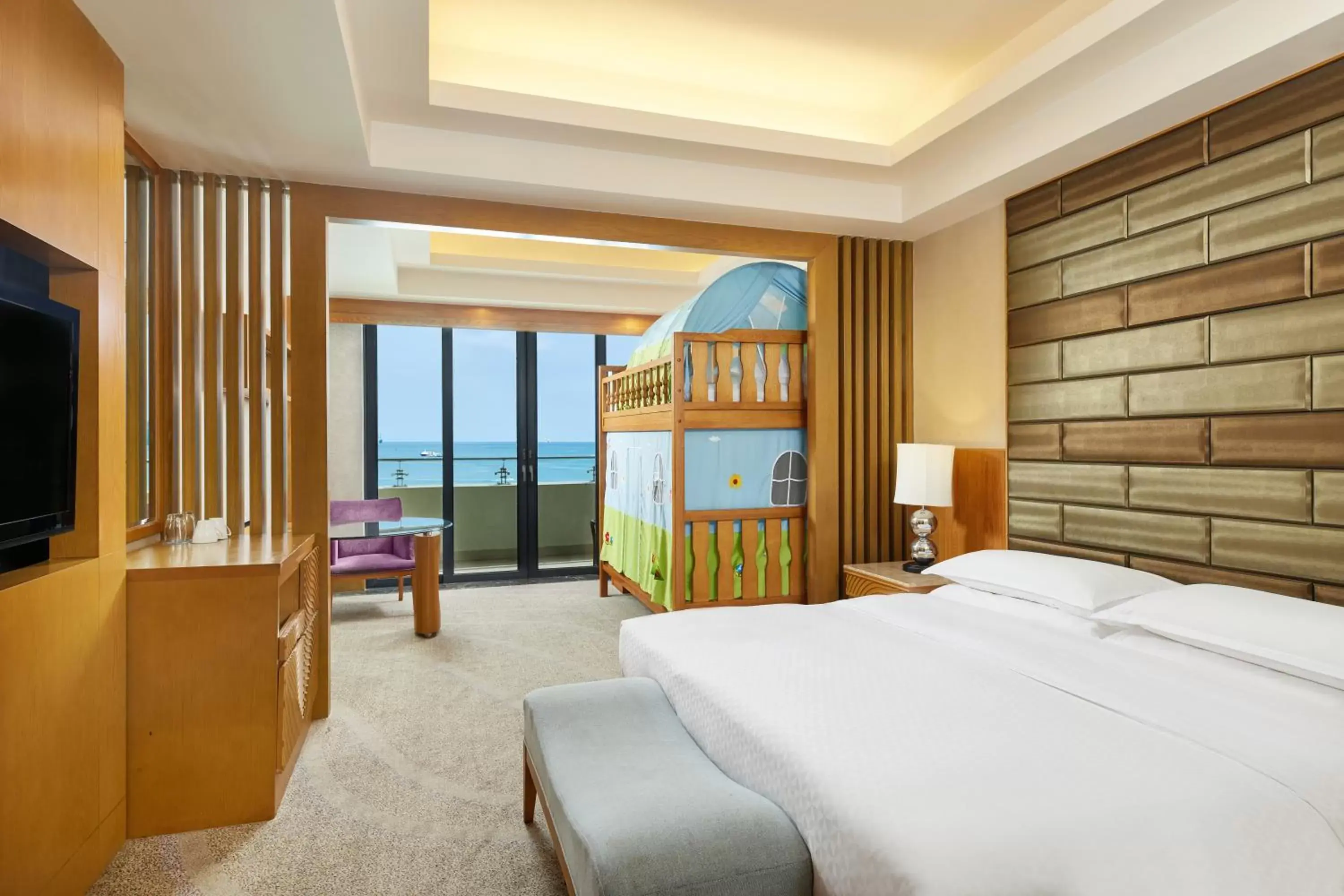 Photo of the whole room in Four Points by Sheraton Hainan, Sanya