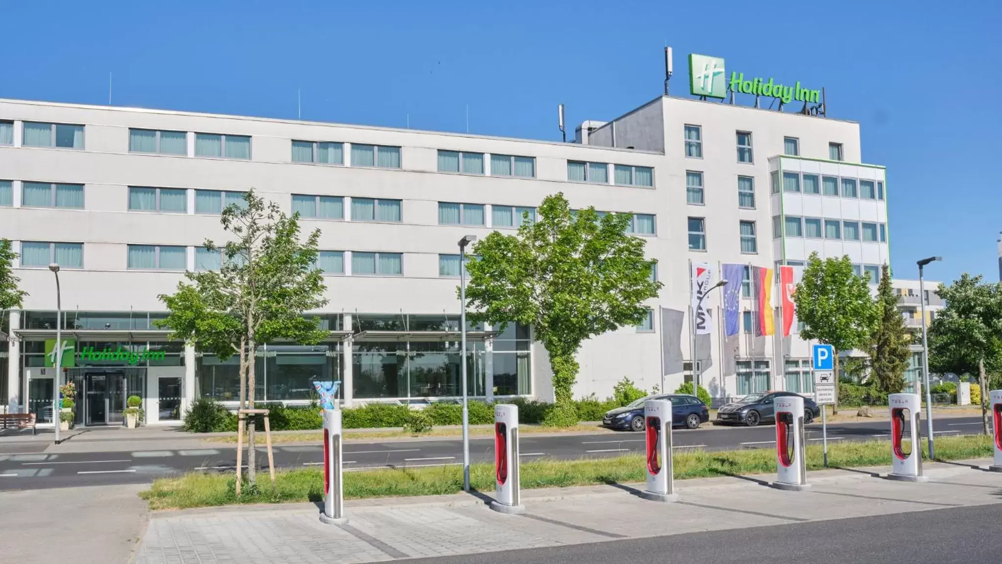 Property Building in Holiday Inn Berlin Airport - Conference Centre, an IHG Hotel