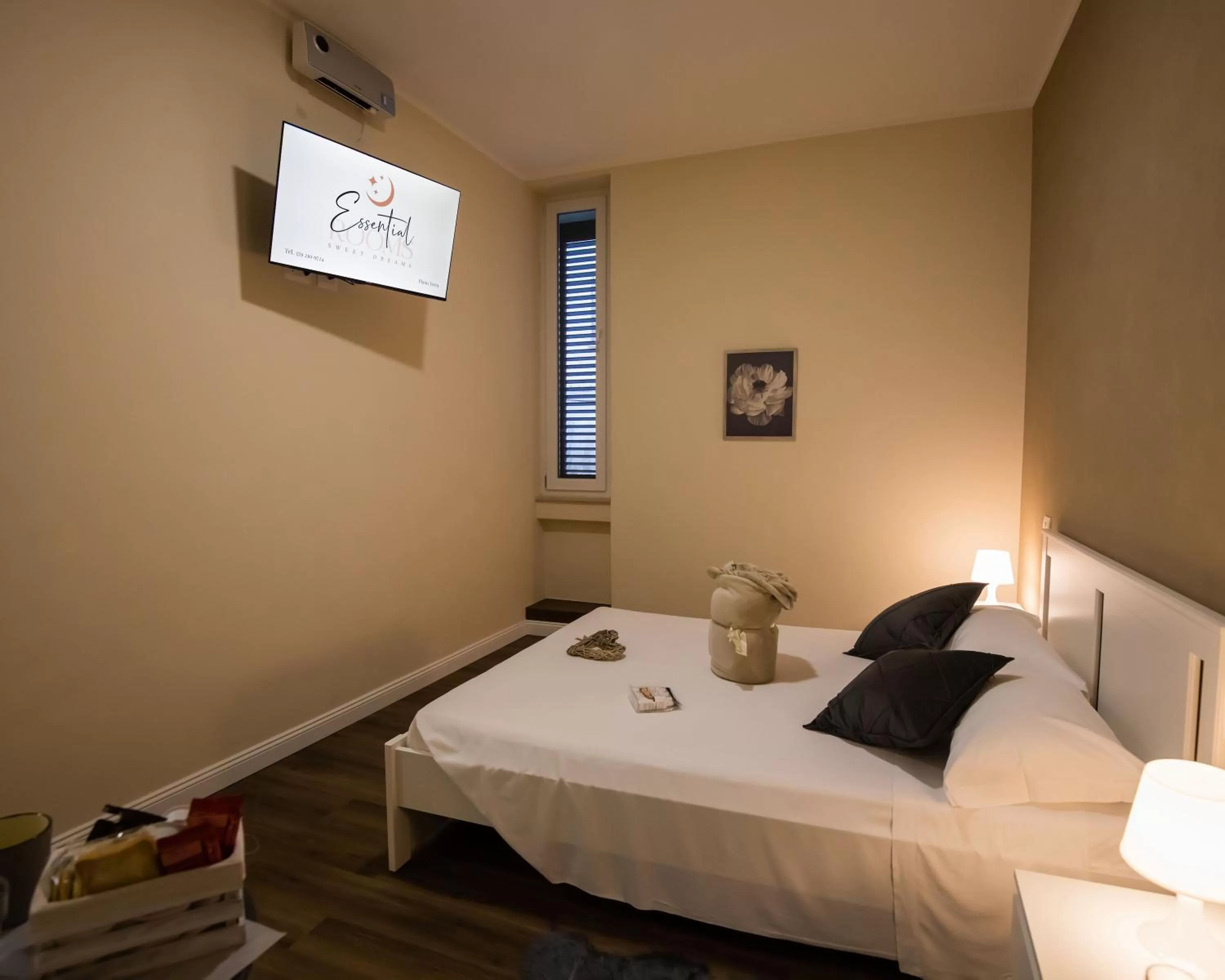 Bed in Essential Rooms