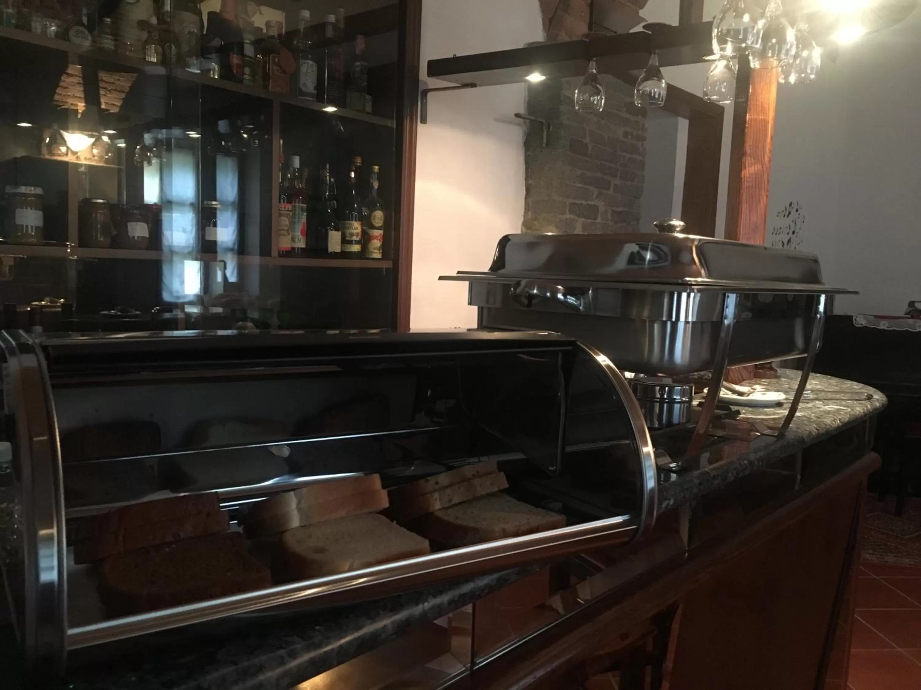 Buffet breakfast in Rossella alla Villarella dei Tulipani