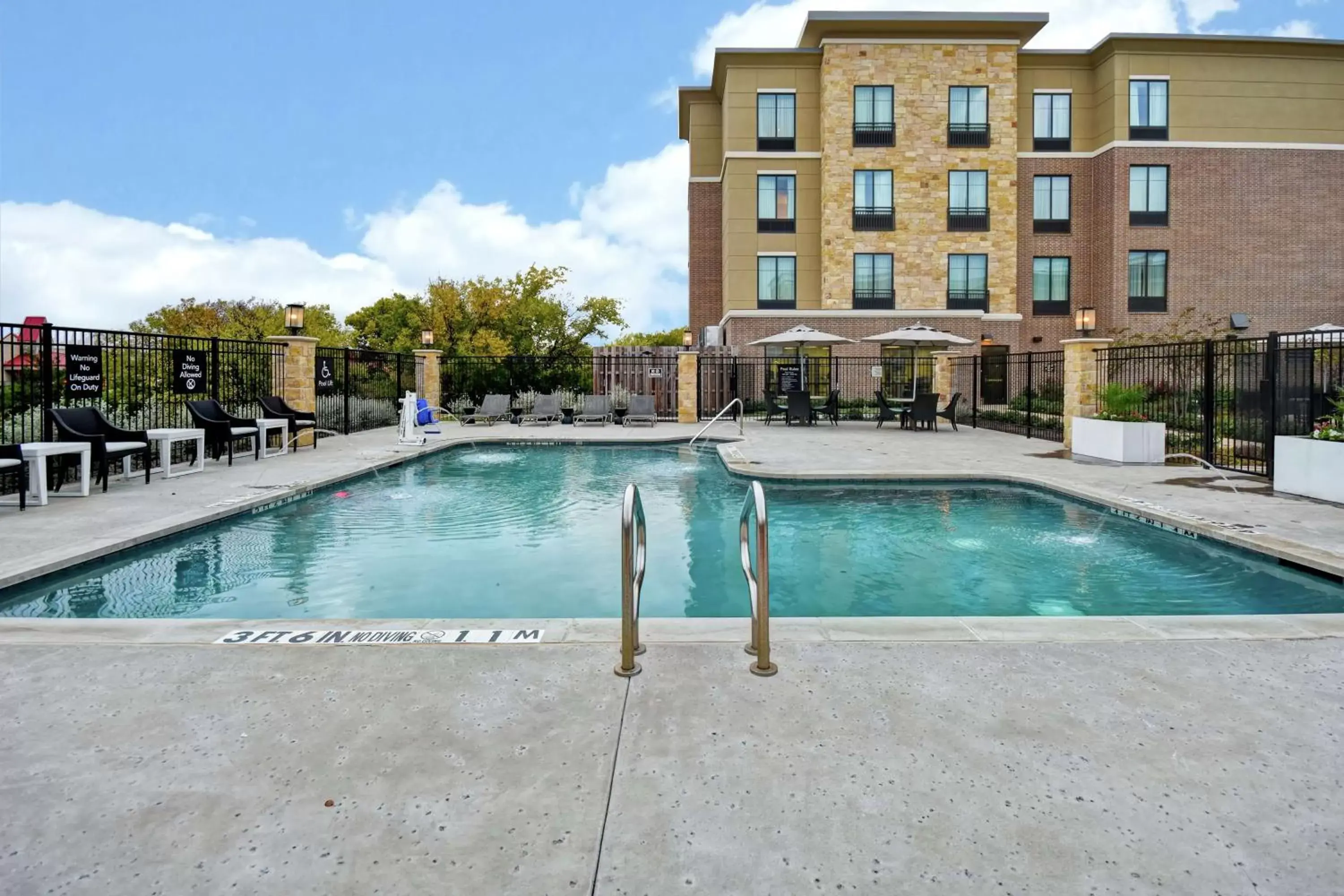 Swimming Pool in Homewood Suites by Hilton Dallas Arlington South