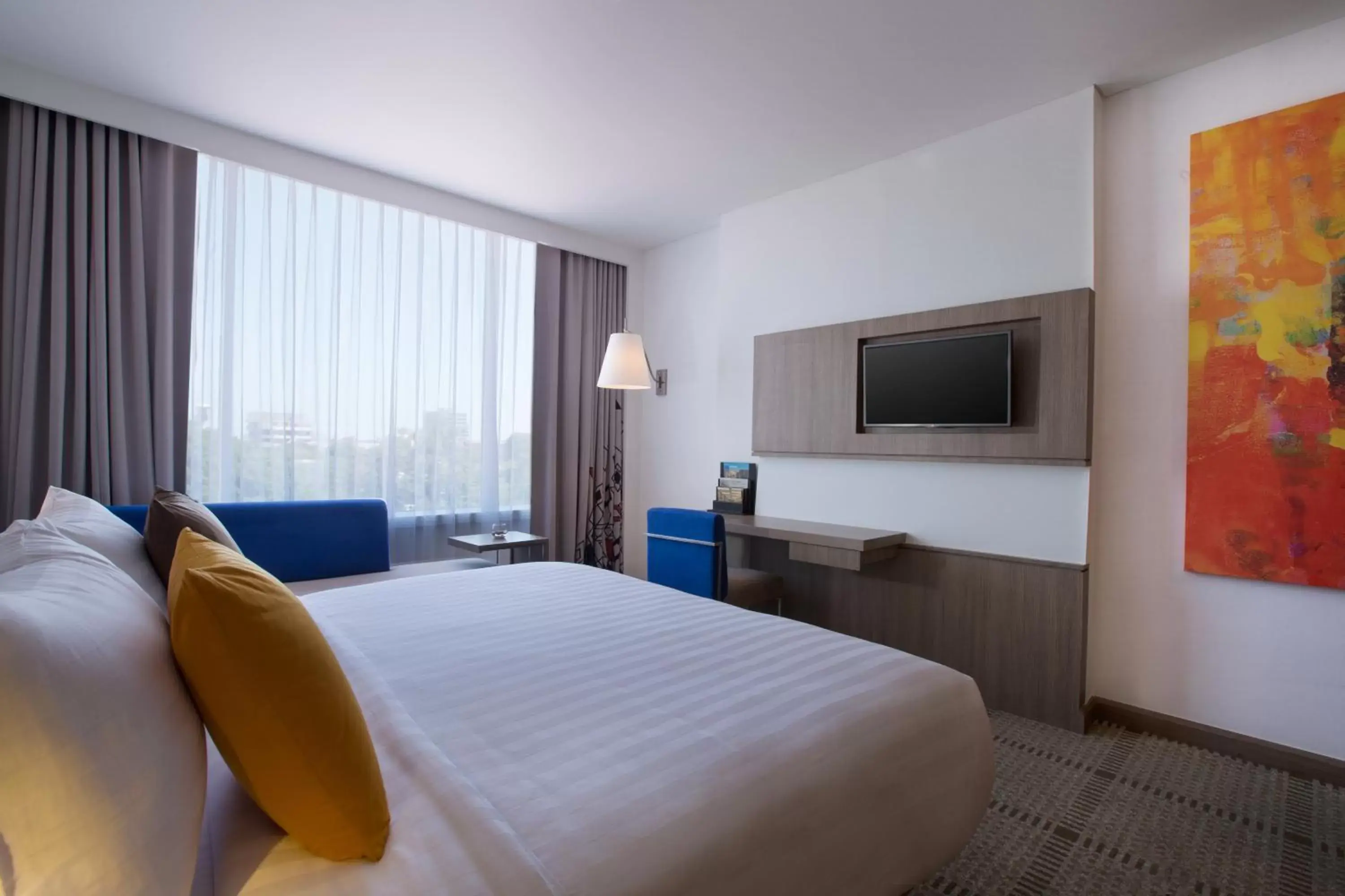 Bedroom, Bed in Novotel Makassar Grand Shayla