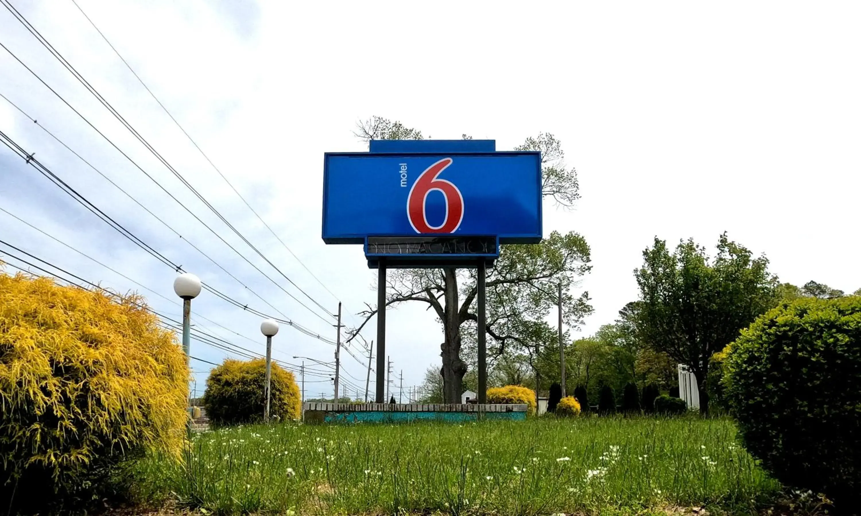 Property logo or sign in Motel 6-Toms River, NJ