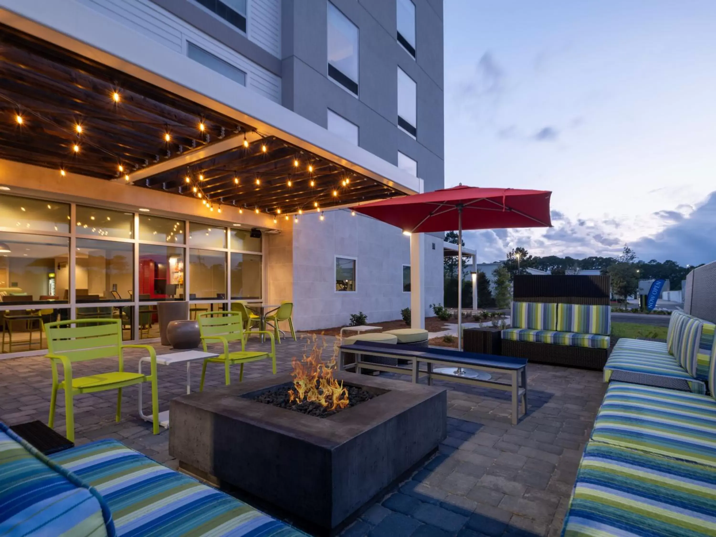 Patio in Home2 Suites By Hilton Santa Rosa Beach