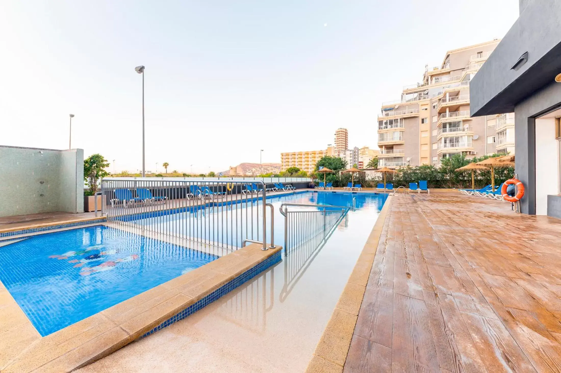 Swimming Pool in Port Europa