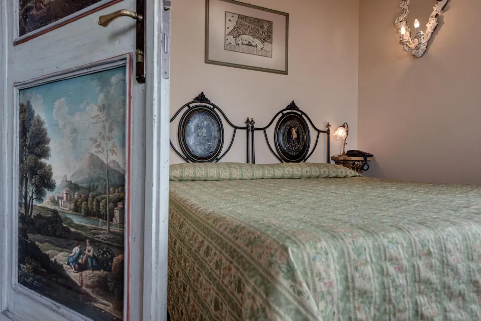 Bed in Locanda Poggioleone