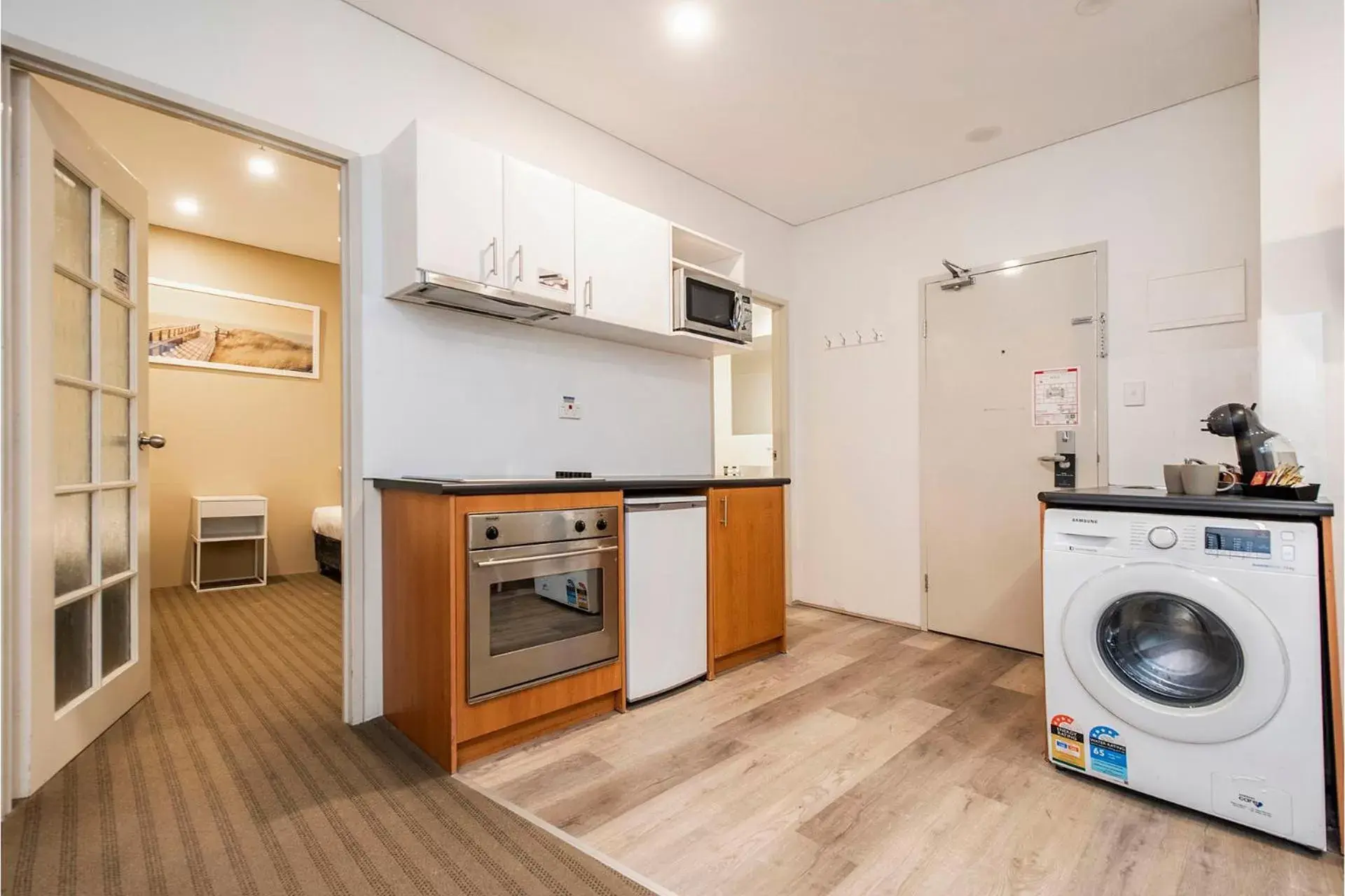 Kitchen or kitchenette, Kitchen/Kitchenette in All Suites Perth