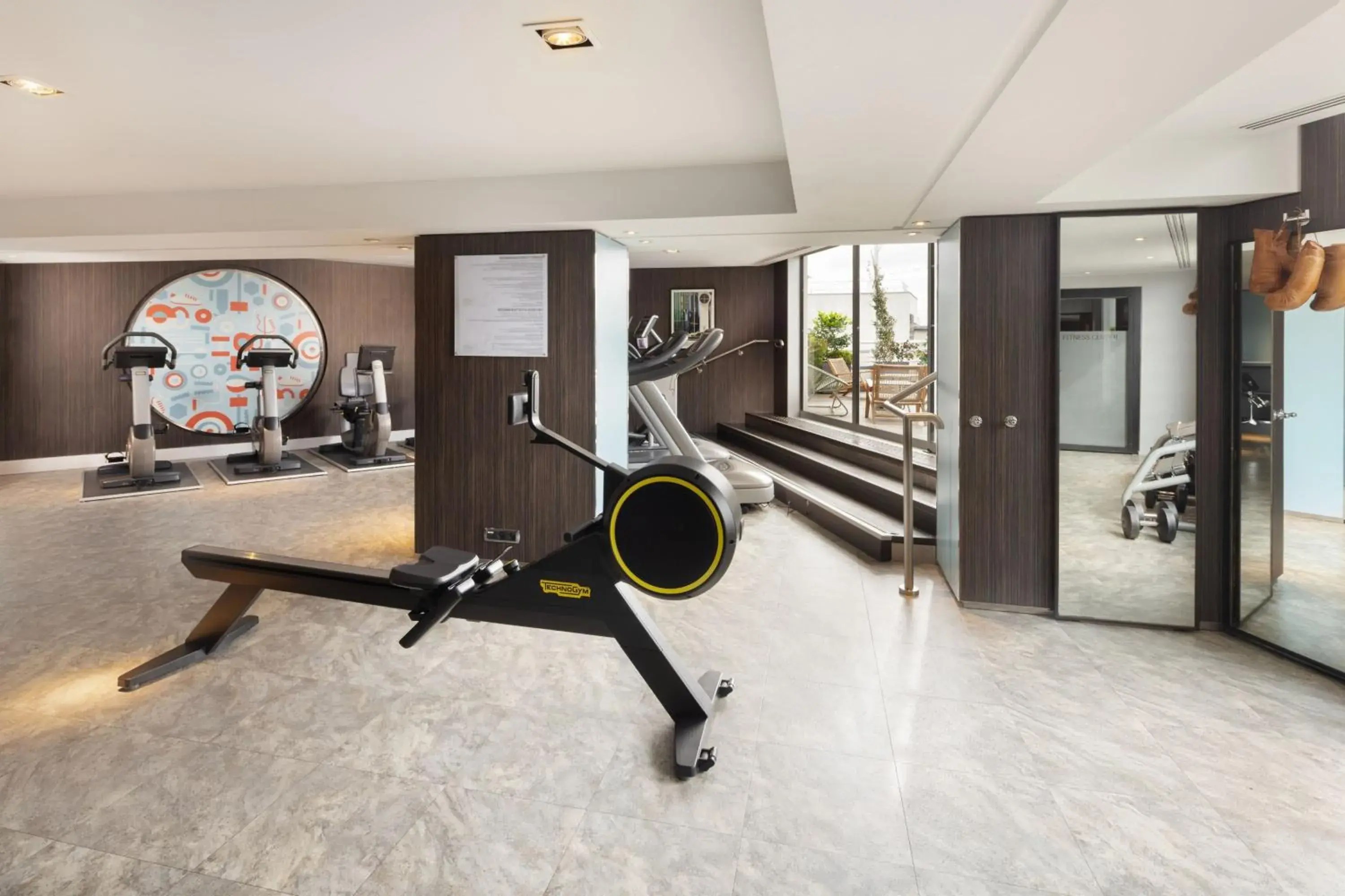 Fitness centre/facilities, Fitness Center/Facilities in Le Meridien Etoile