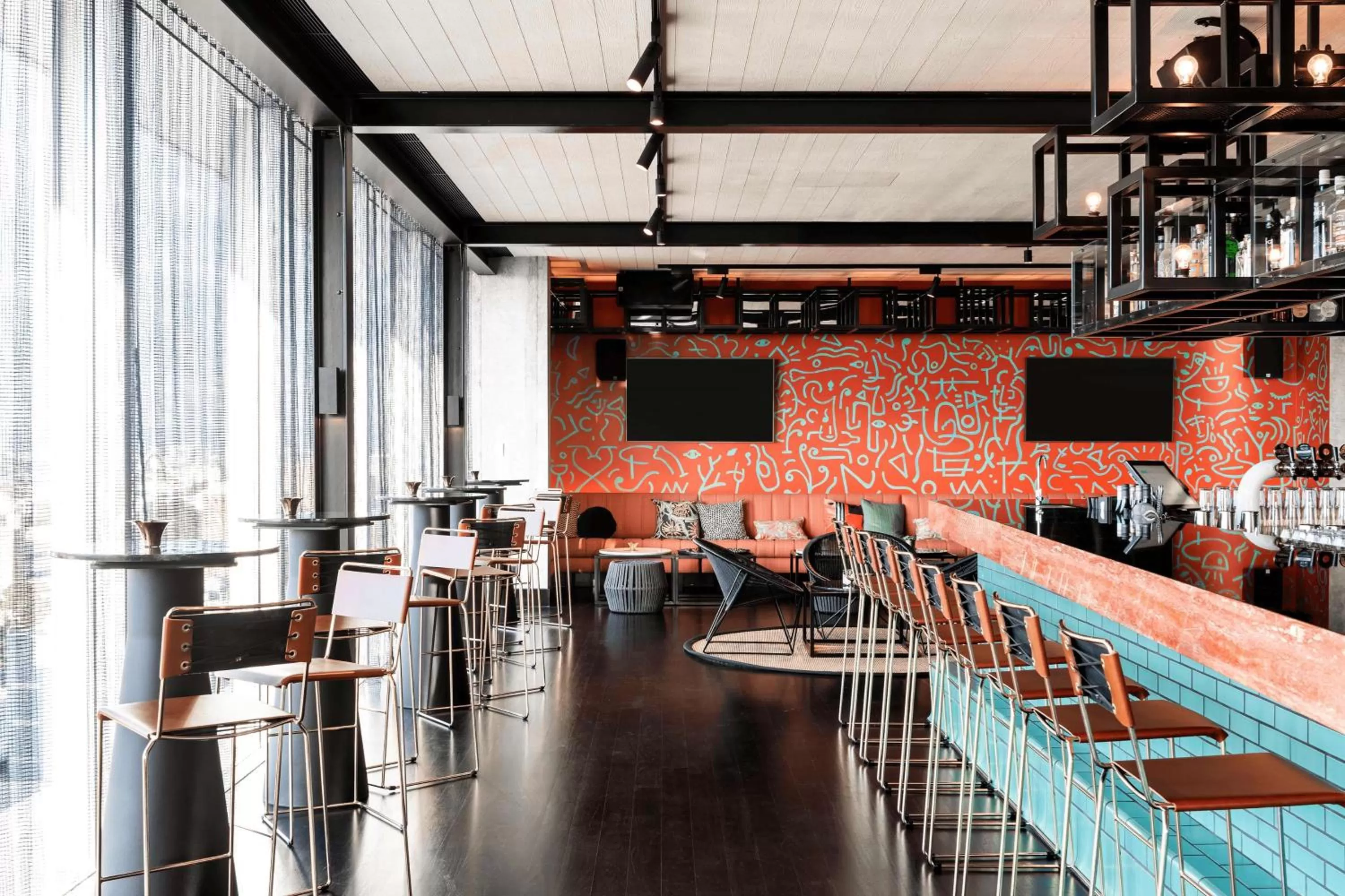 Lounge or bar in QT Perth