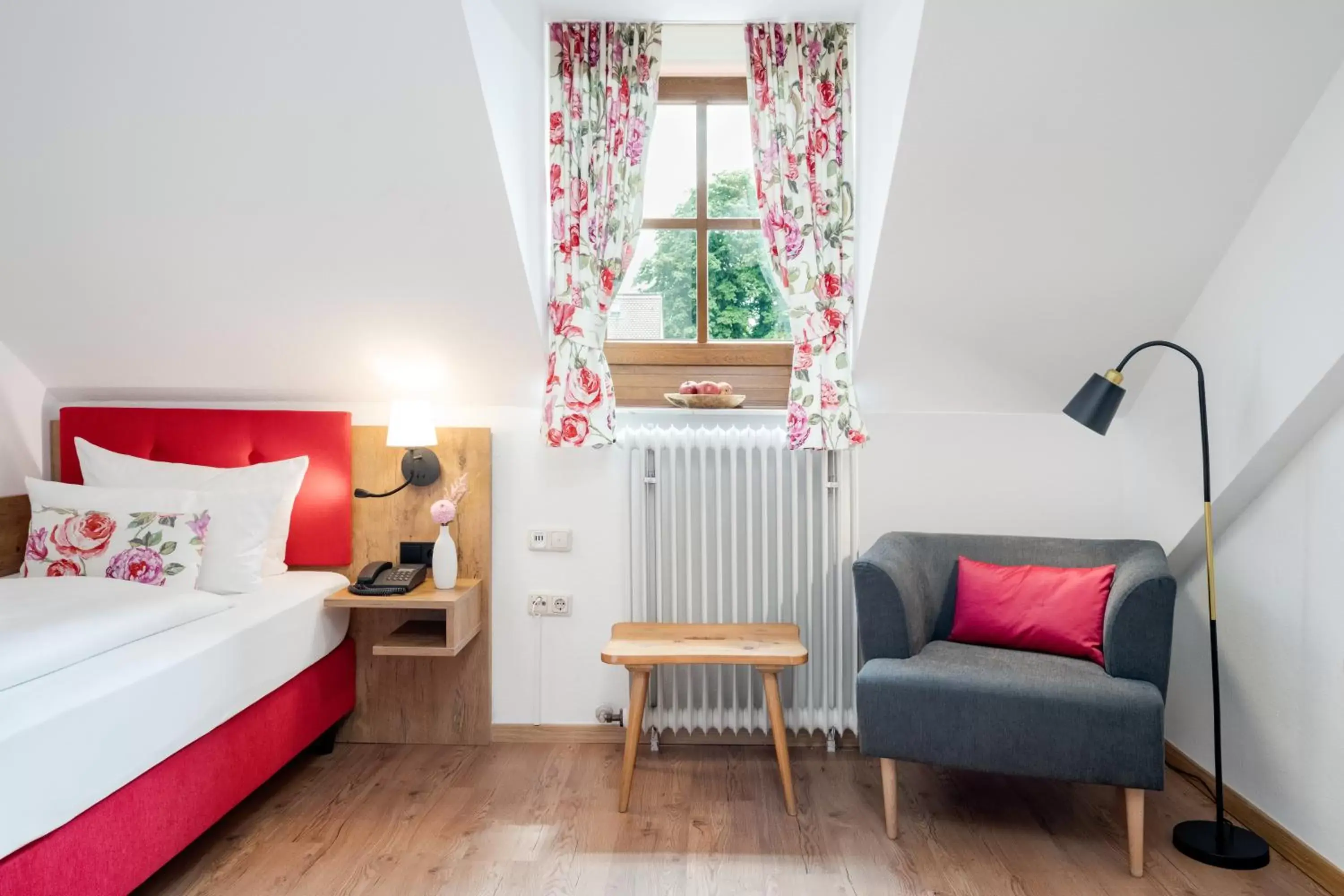 Bed, Seating Area in Hotel Obermaier