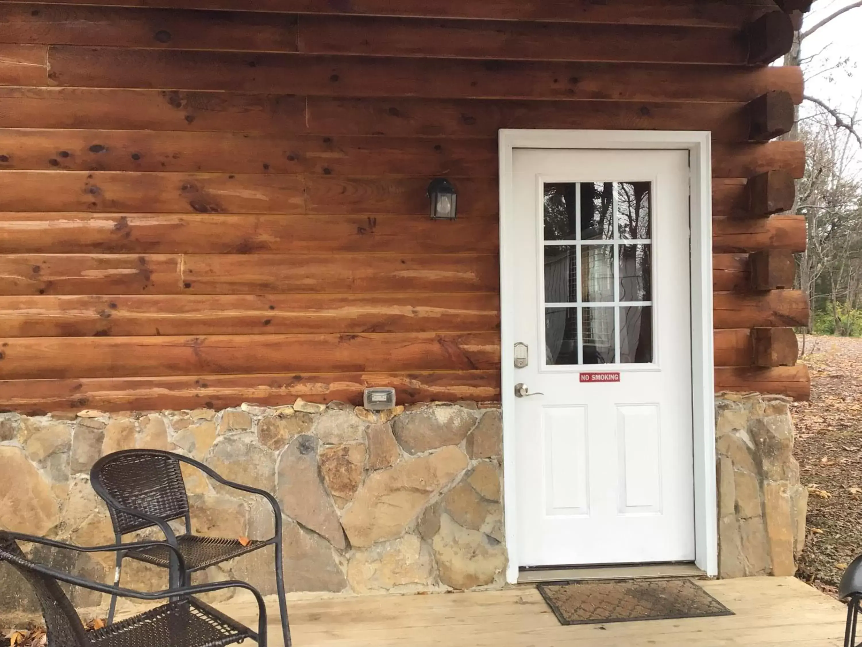 Facade/entrance in Kozy Haven Log Cabin Rentals