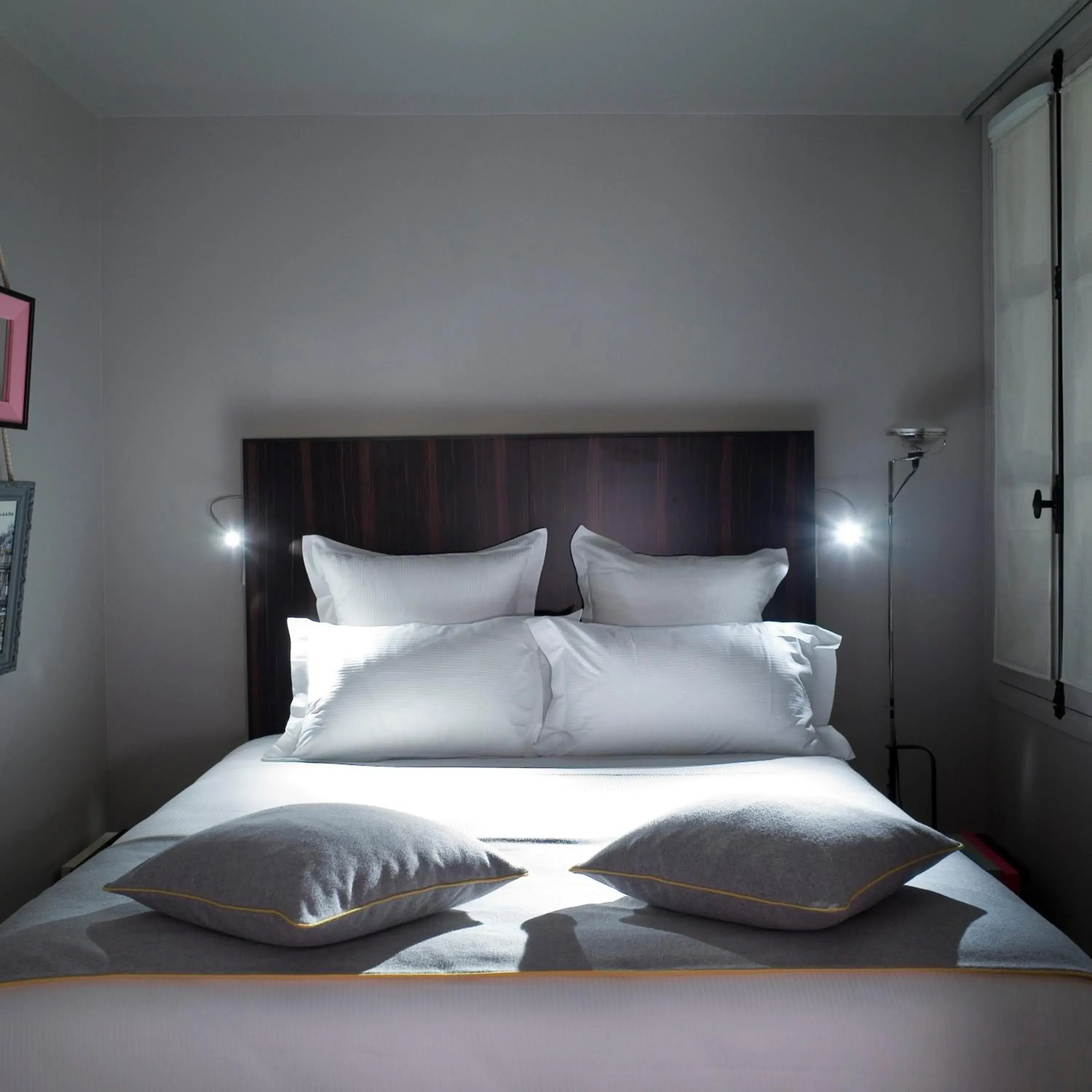 Bed in Hotel Saint Dominique Bed in Hotel Saint Dominique